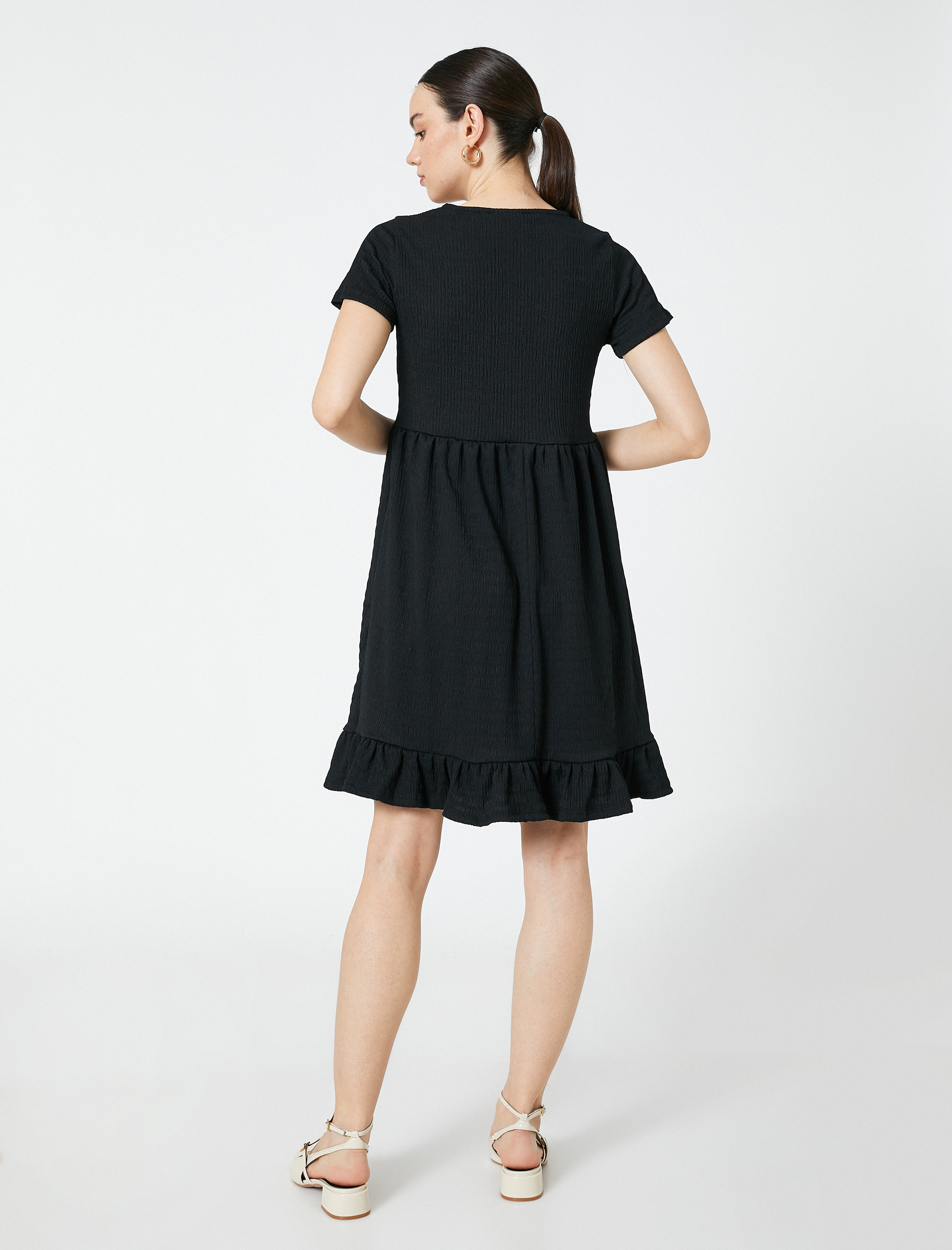   Kısa Elbise Robalı Kısa Kollu Fırfırlı