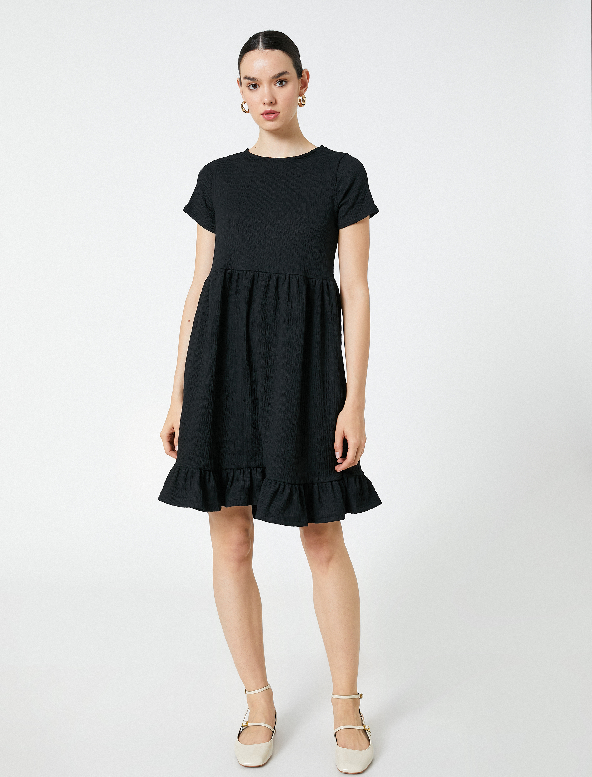   Kısa Elbise Robalı Kısa Kollu Fırfırlı