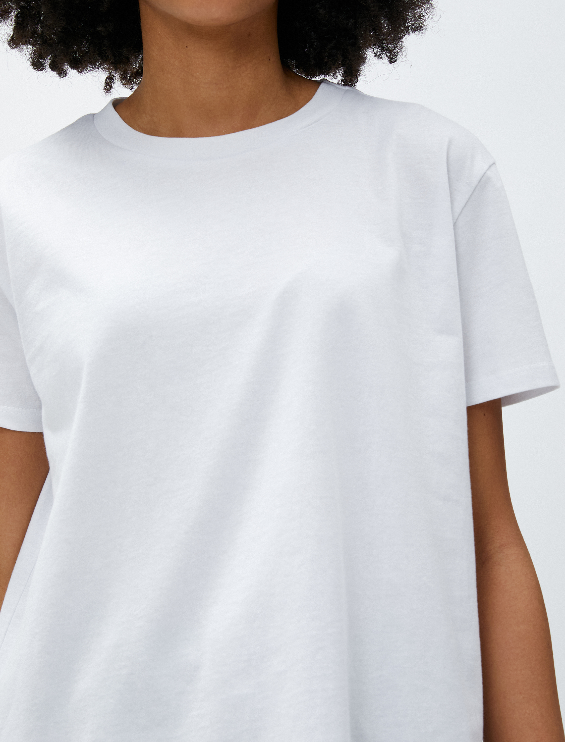   Basic Tişört Kısa Kollu Bisiklet Yaka Asimetrik Kesim