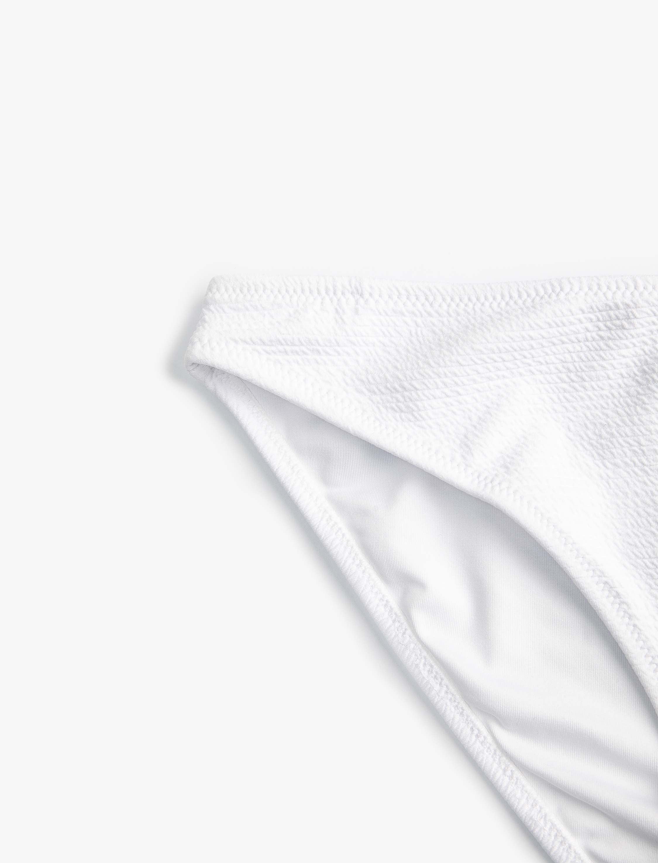   Basic Bikini Altı Dokulu