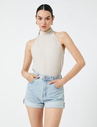 Halter Yaka Dokulu Bluz