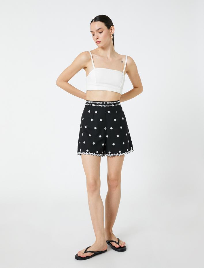  Etnik İşlemeli Şort Bol Paça