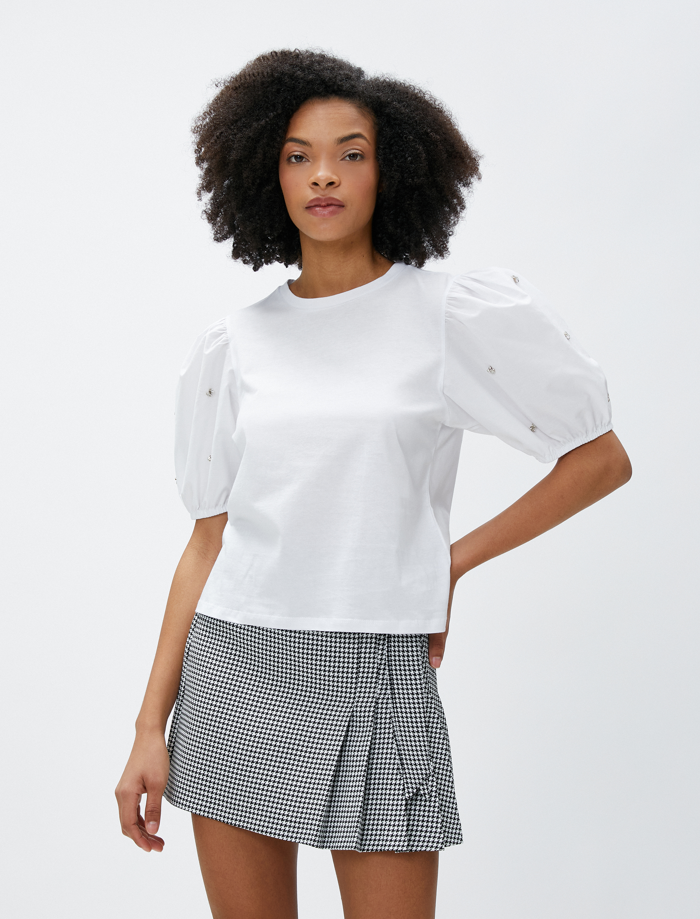   Balon Kollu Tişört Parlak Taş Detaylı Bisiklet Yaka Pamuklu