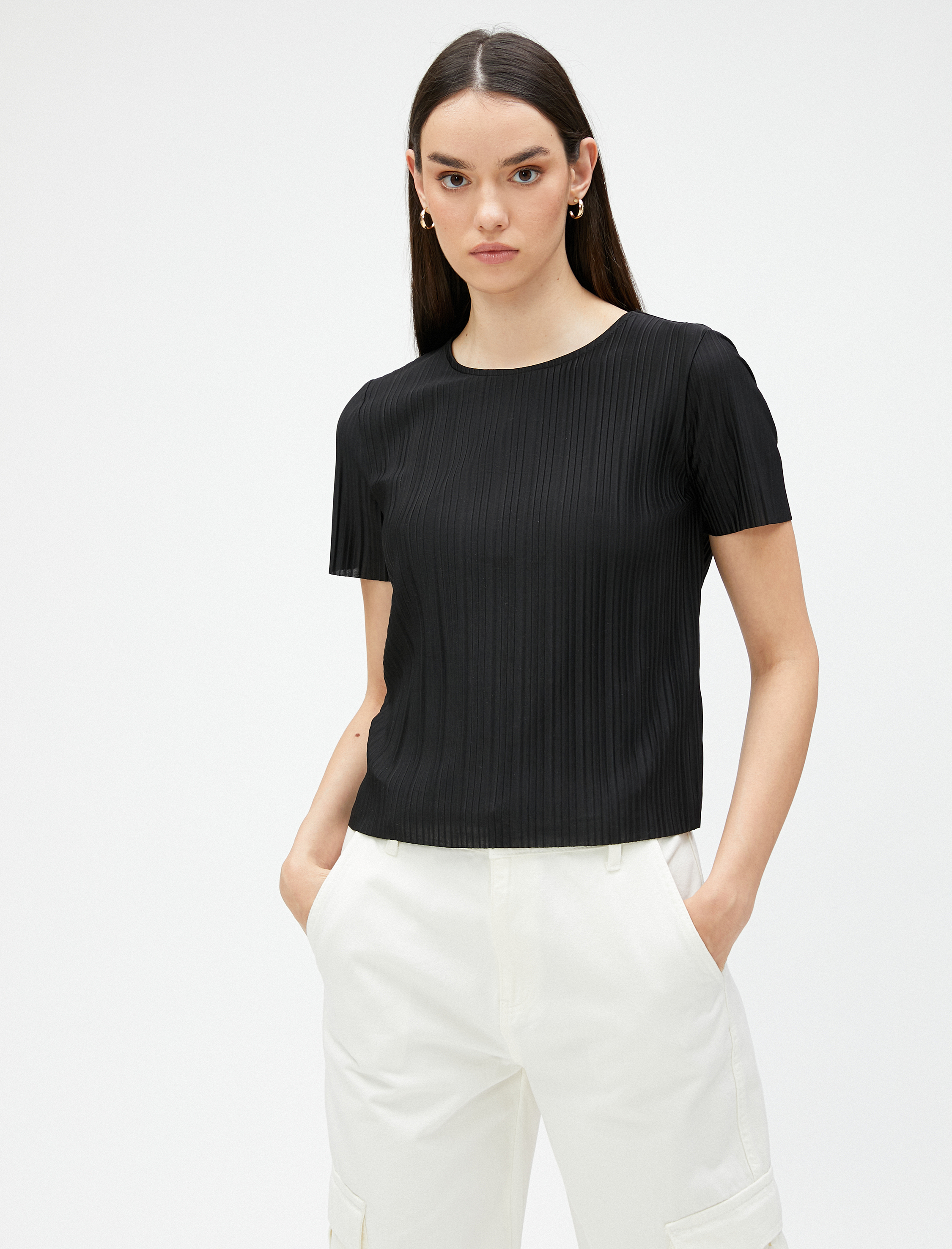   Piliseli Tişört Kısa Kollu Bisiklet Yaka