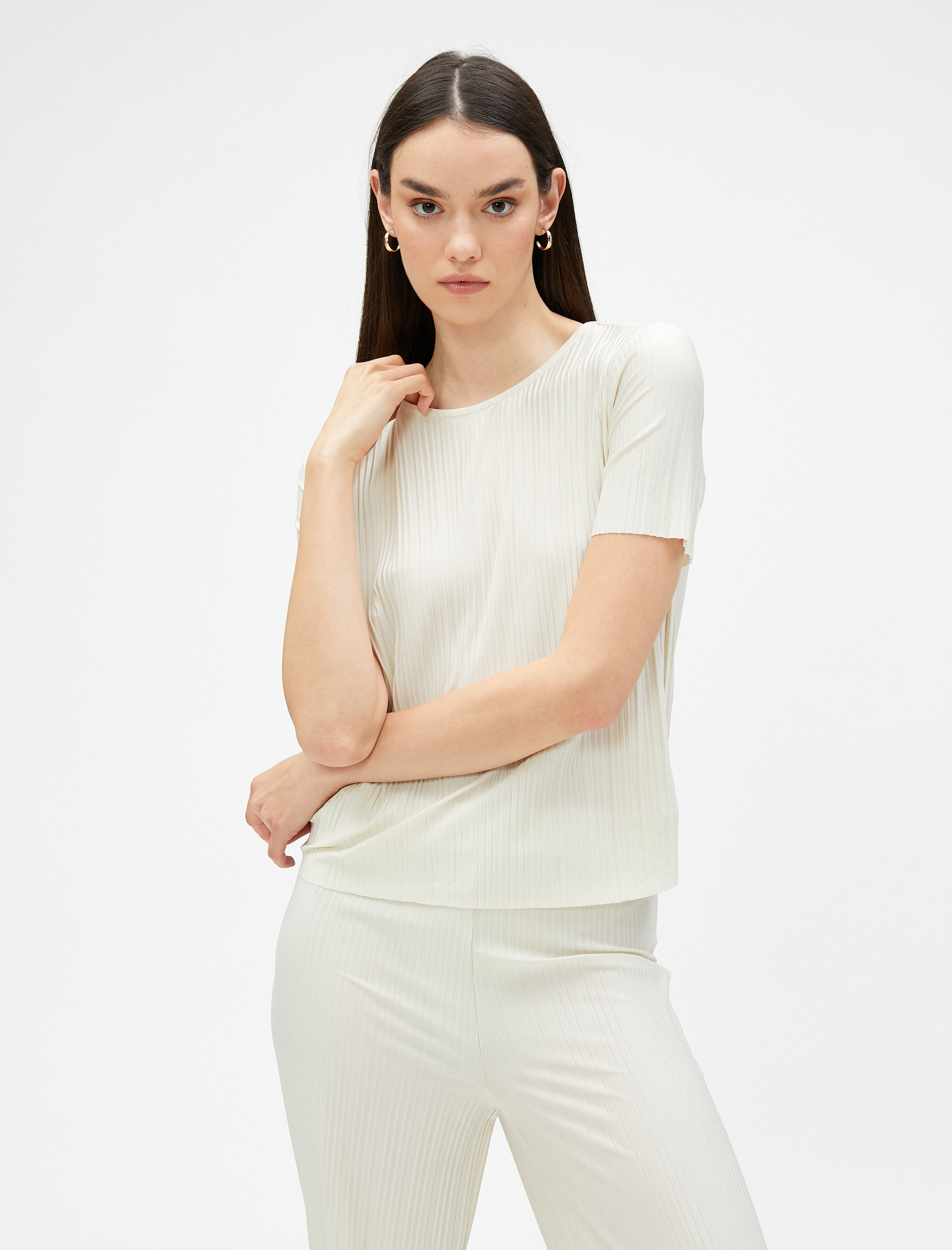   Piliseli Tişört Kısa Kollu Bisiklet Yaka