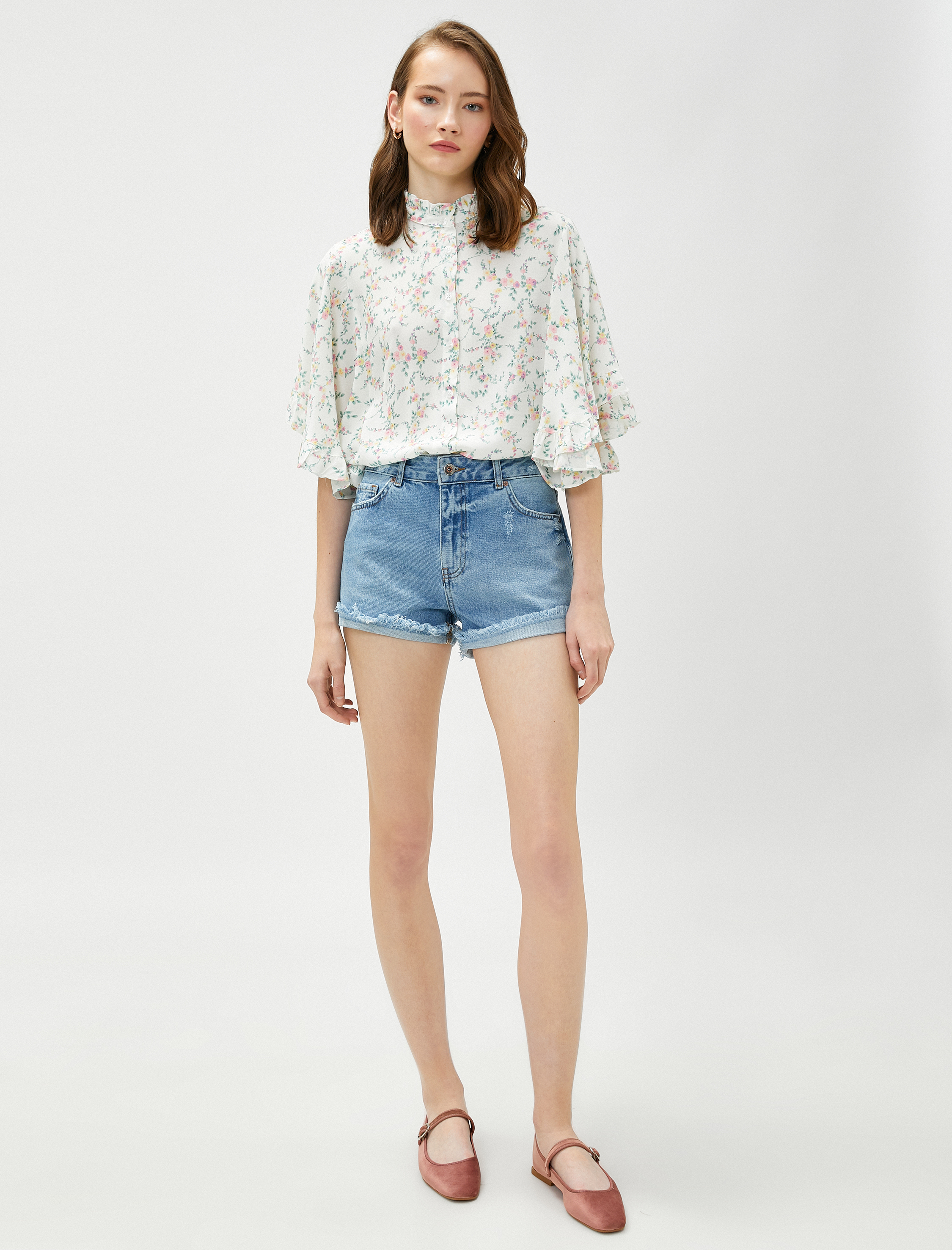   Çiçekli Gömlek Hakim Yaka Yarasa Kol