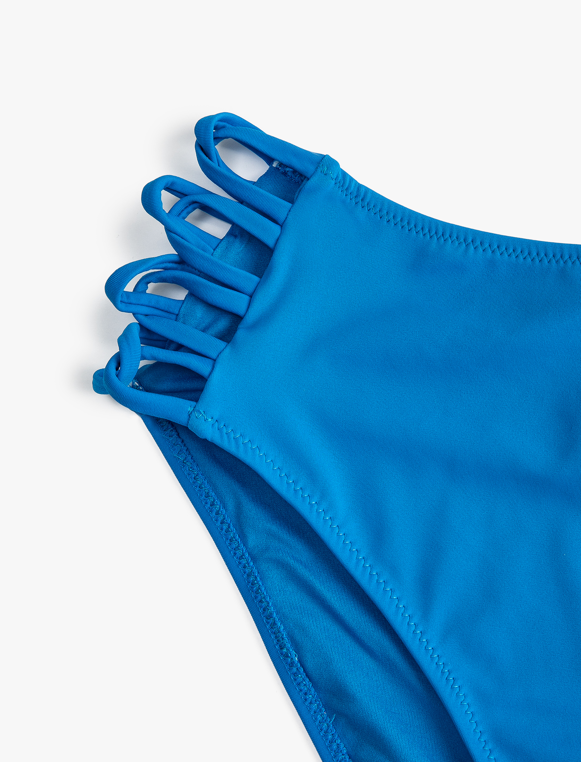   Yüksek Bel Bikini Altı Pencere Detaylı İpli