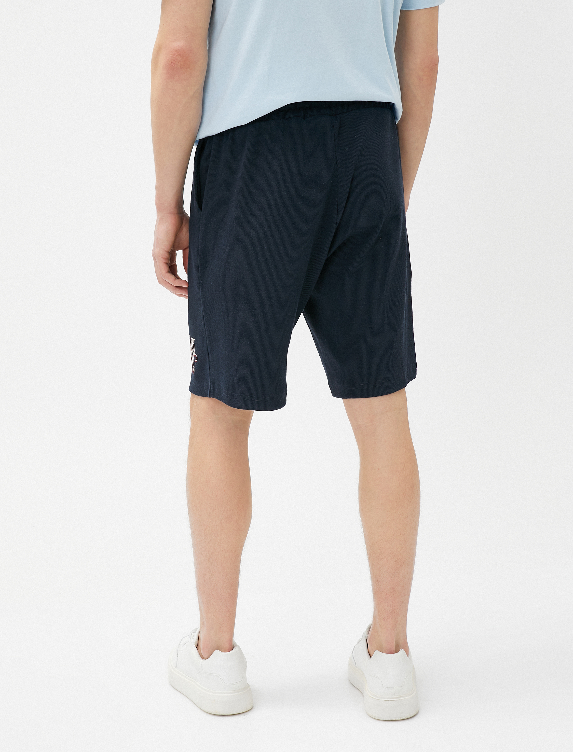   Şort Beli Bağlamalı Cepli Pamuklu Baskı Detaylı