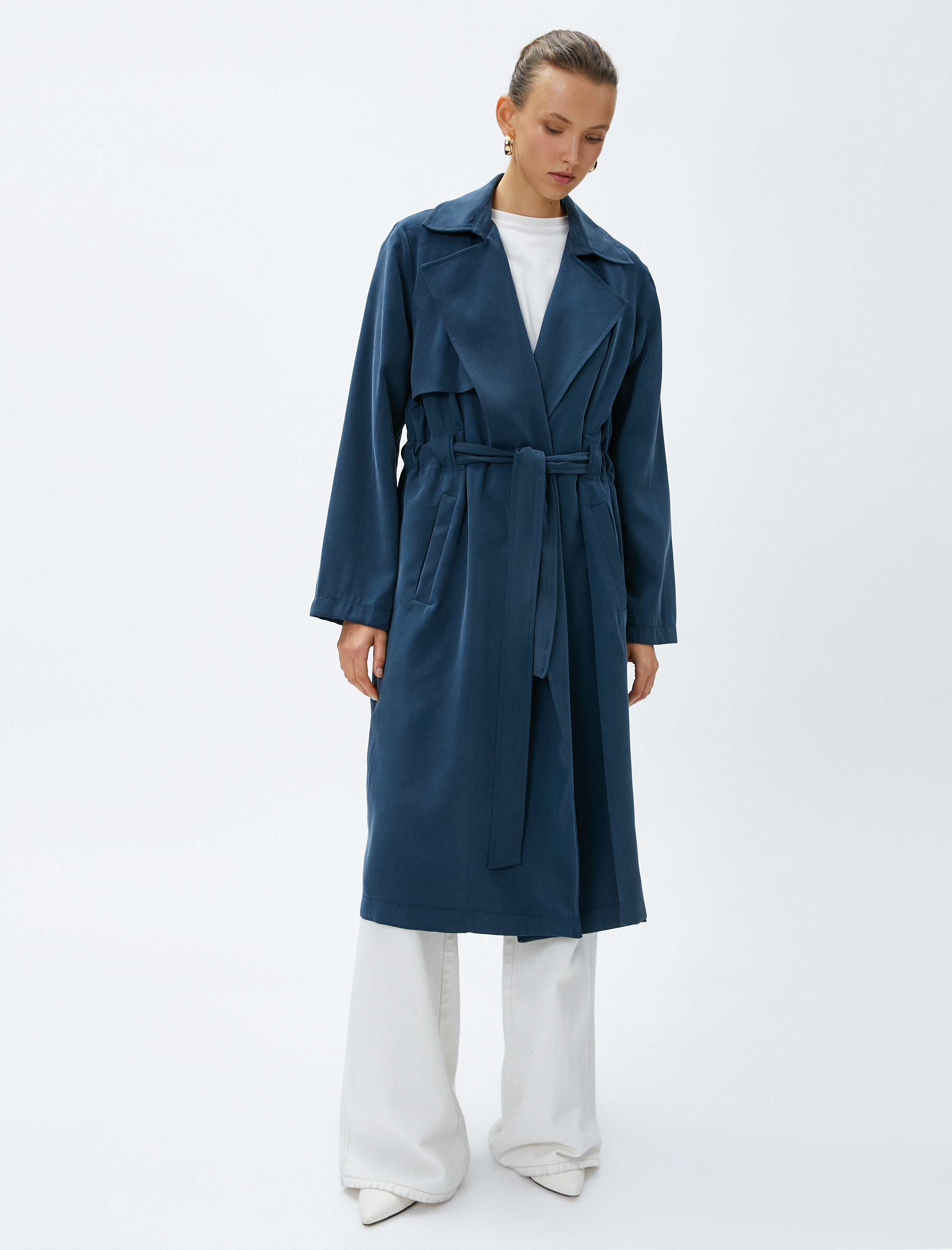   Dökümlü Kruvaze Trençkot Kemerli