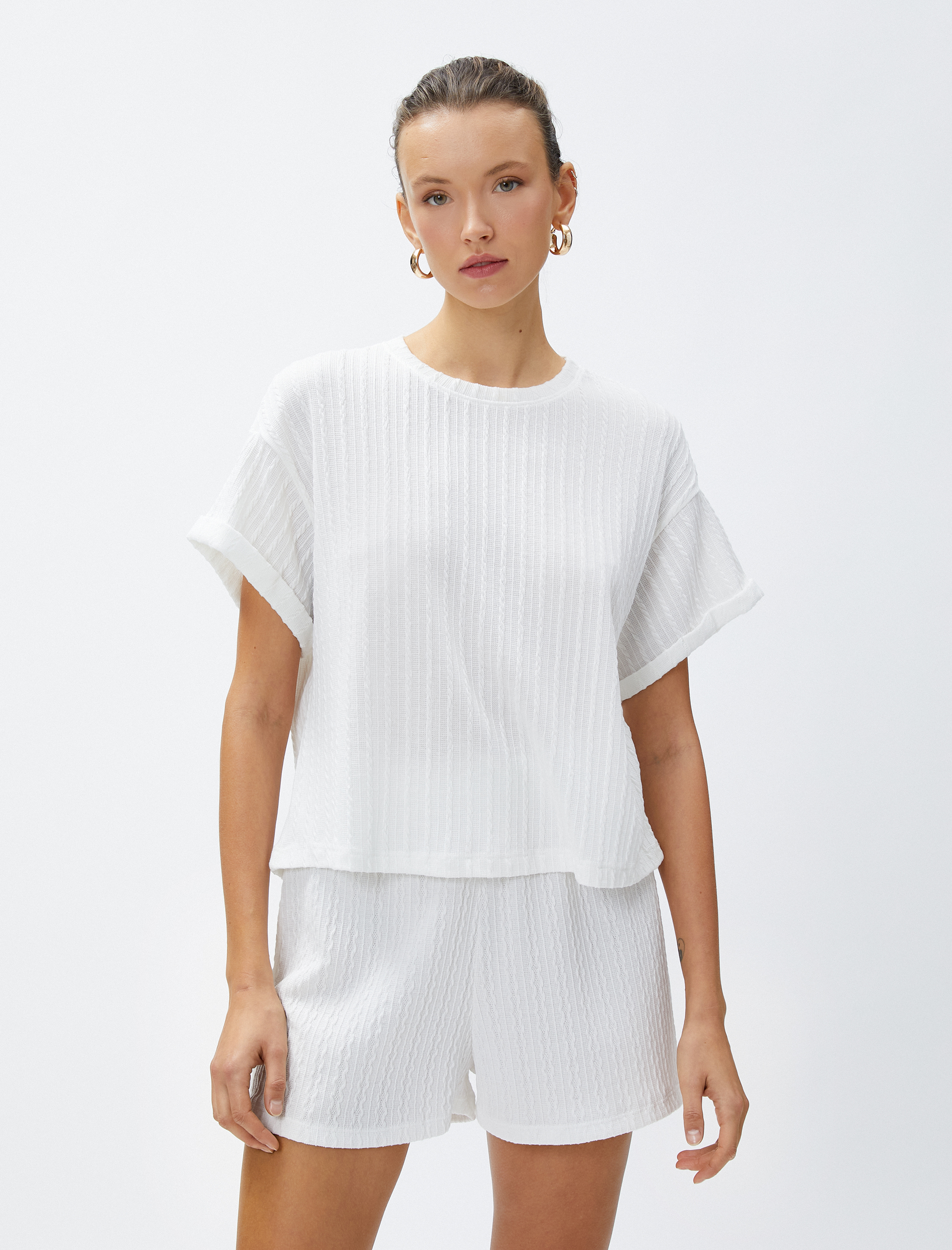   Crop Tişört Kısa Kollu Örgü Motifli