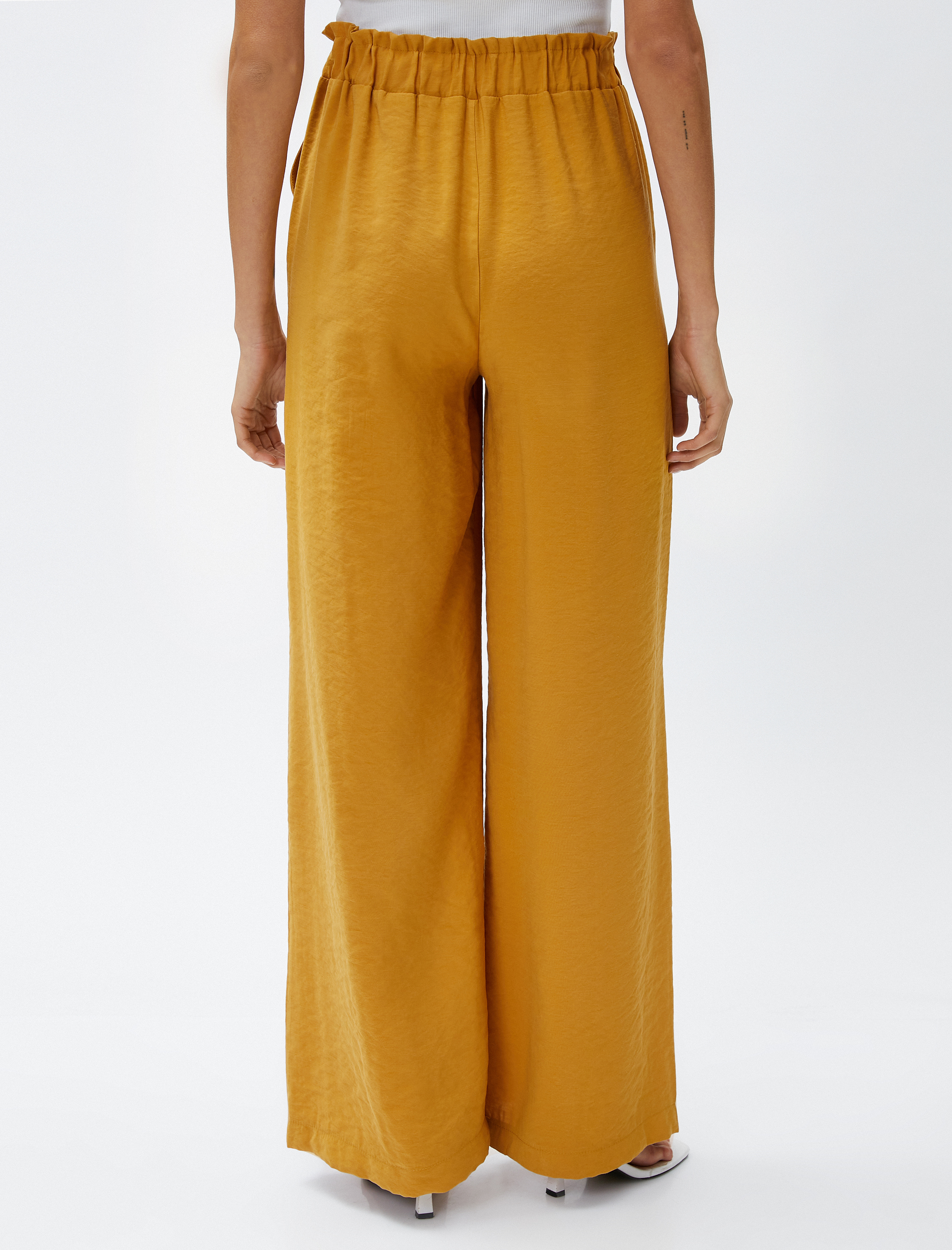   İpeksi Dokulu Pantolon Beli Bağlamalı Geniş Paça