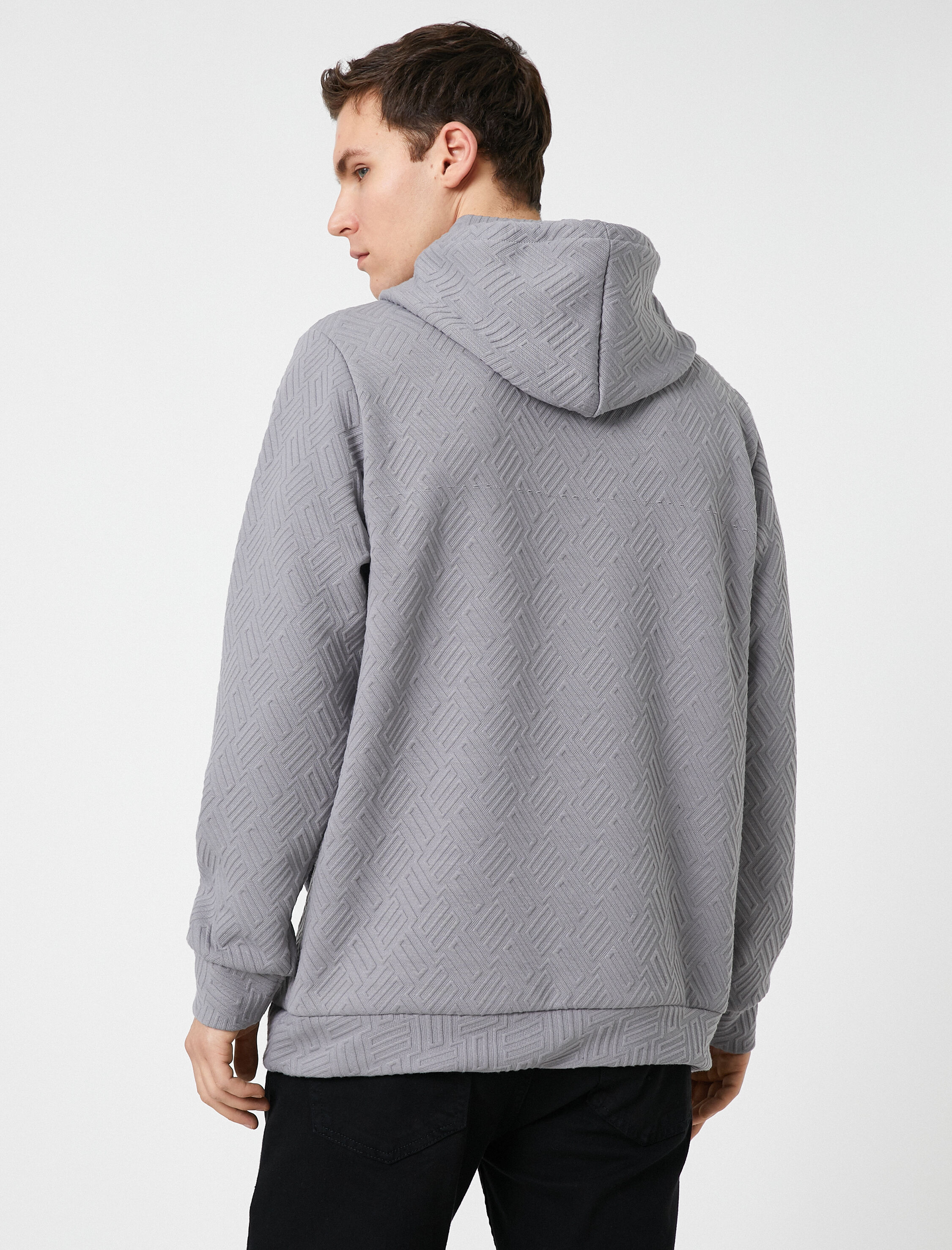   Dokulu Kapşonlu Sweatshirt Cep Detaylı