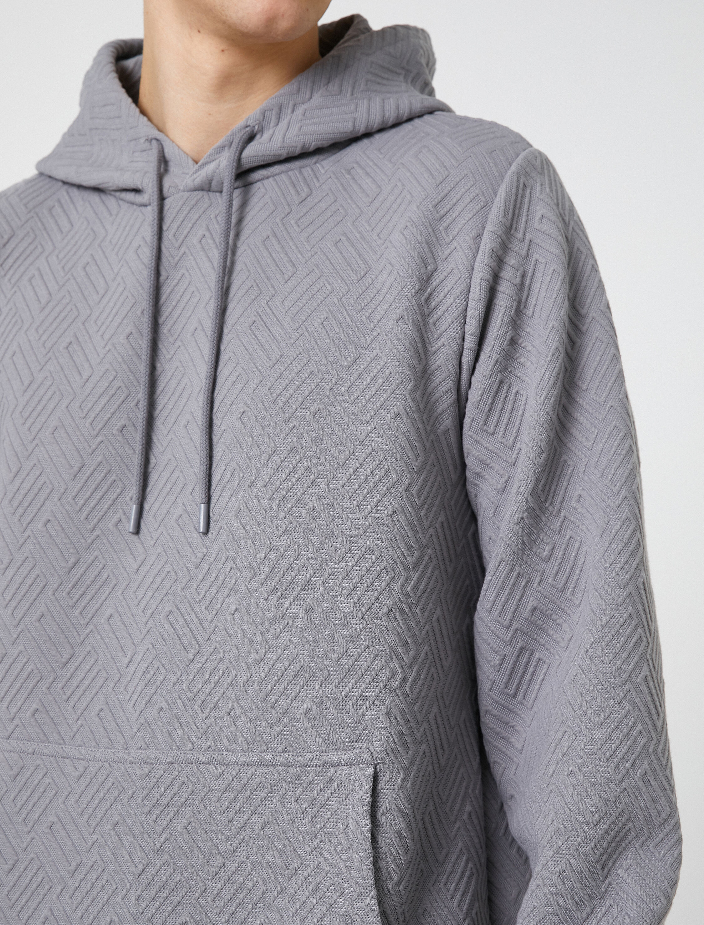   Dokulu Kapşonlu Sweatshirt Cep Detaylı