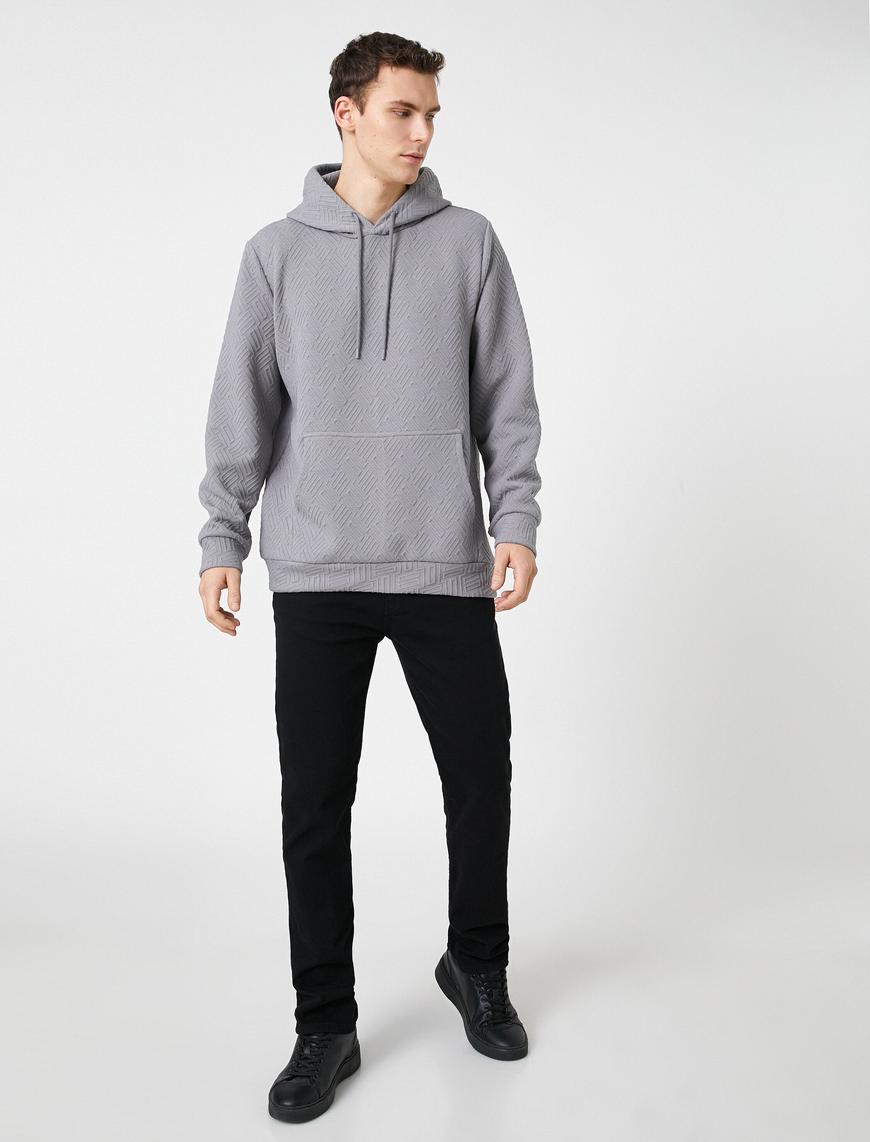   Dokulu Kapşonlu Sweatshirt Cep Detaylı