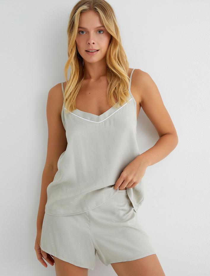  Pijama Üstü Biyeli İnce Askılı