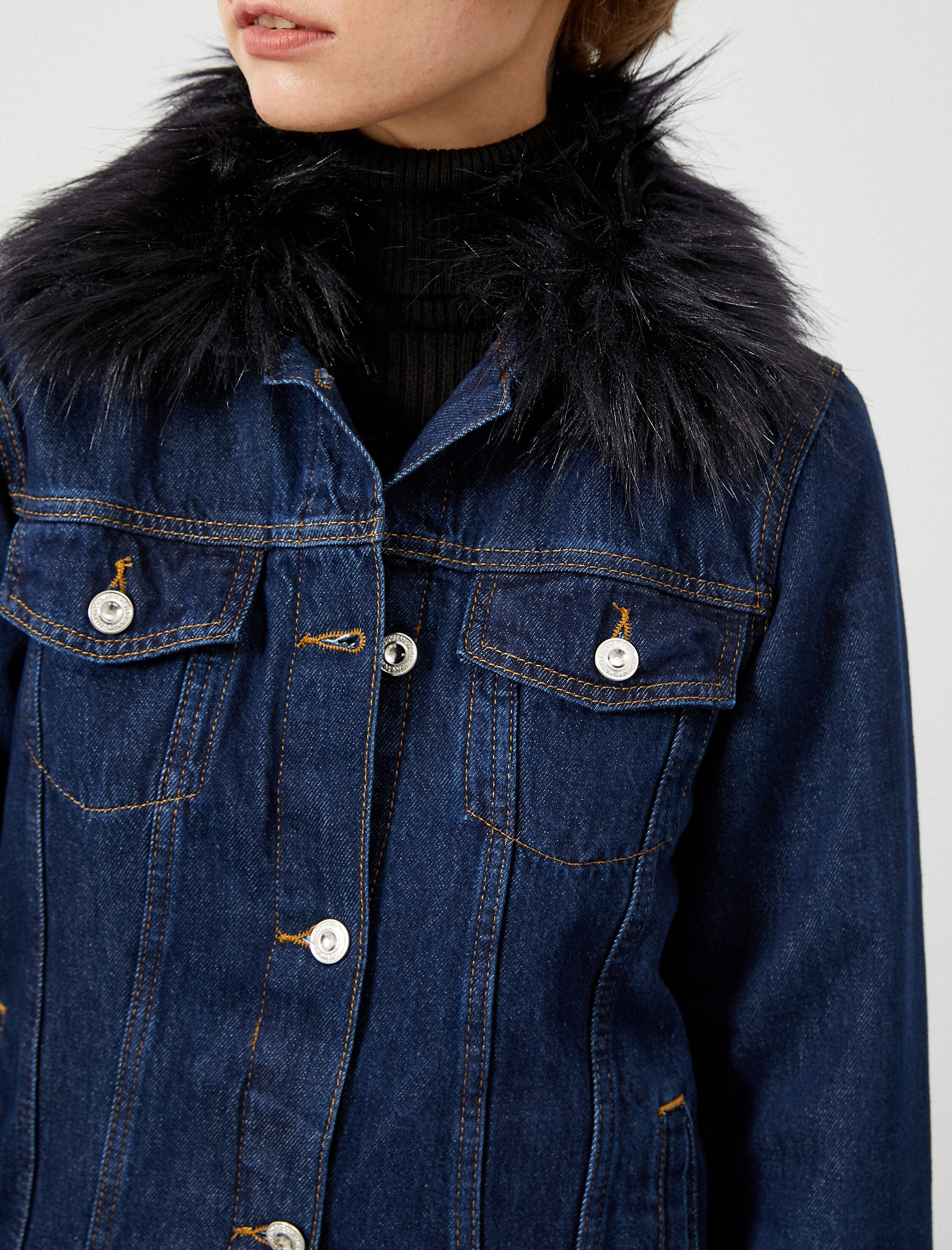   Yakası Kürklü Jean Ceket