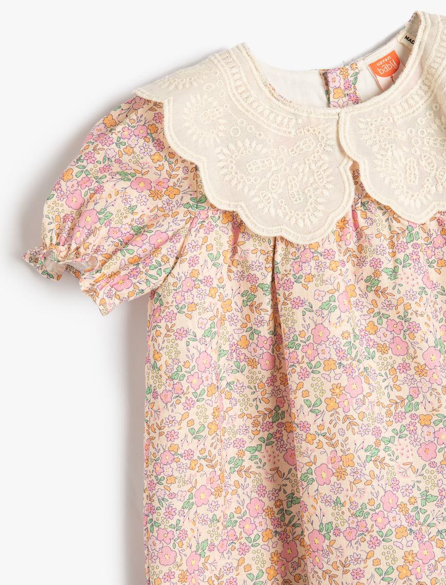  Kız Bebek Elbise Çiçekli Geniş Bebe Yaka Kısa Kollu Pamuklu