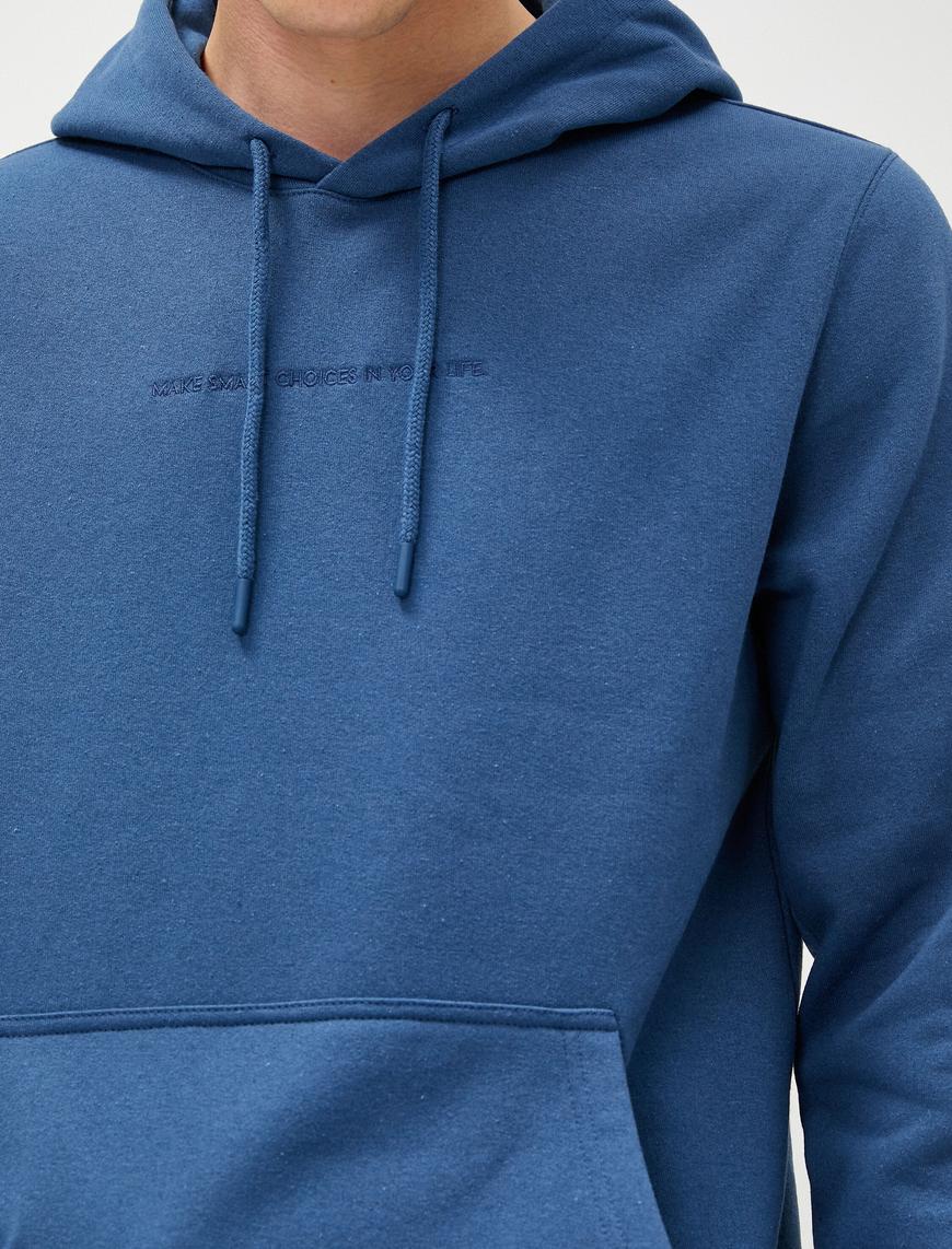   Kapşonlu Hoodie Slogan İşlemeli Cep Detaylı Uzun Kollu