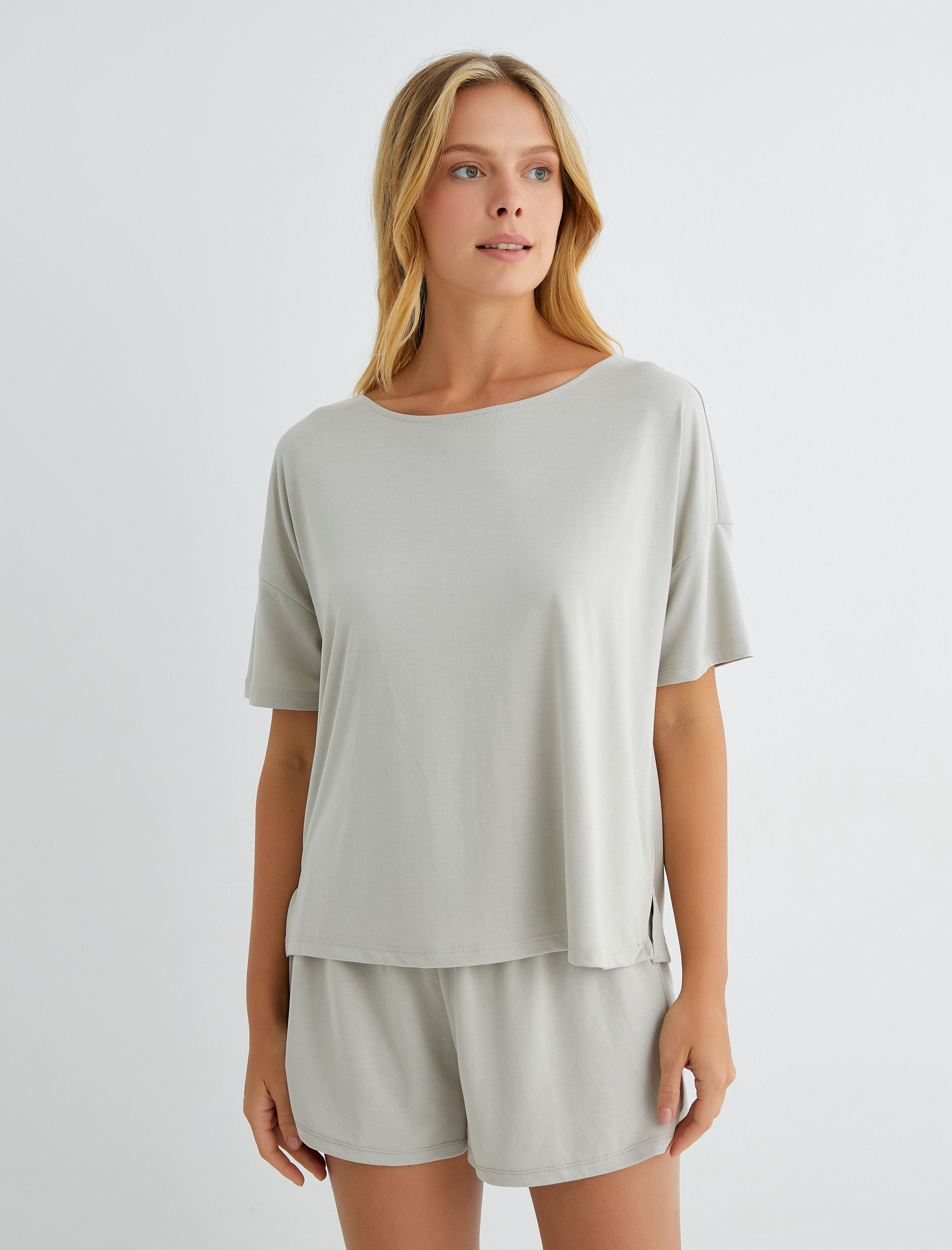   Kısa Kollu Pijama Üstü Bisiklet Yaka Modal Karışımlı