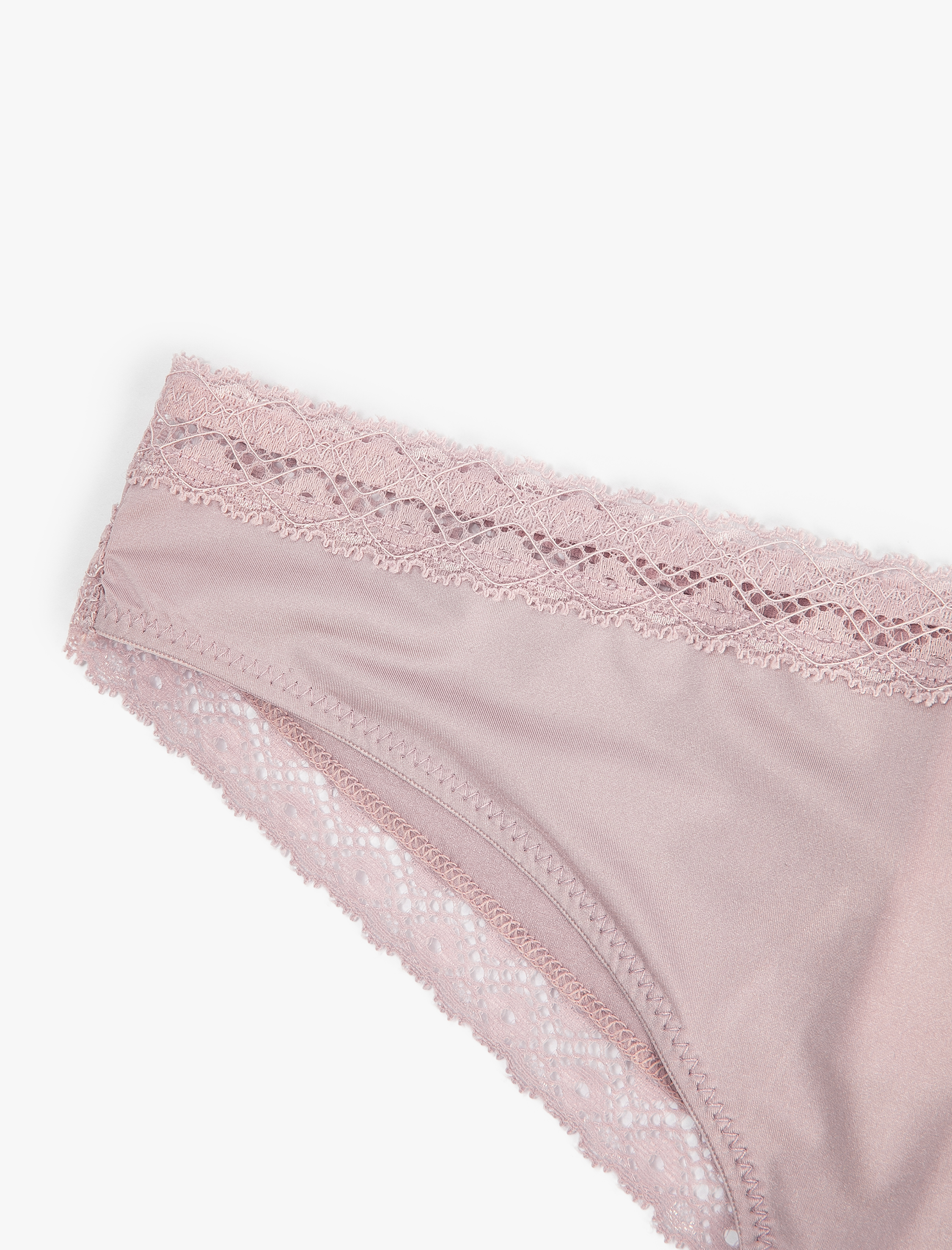   Brazilian Külot Dantelli