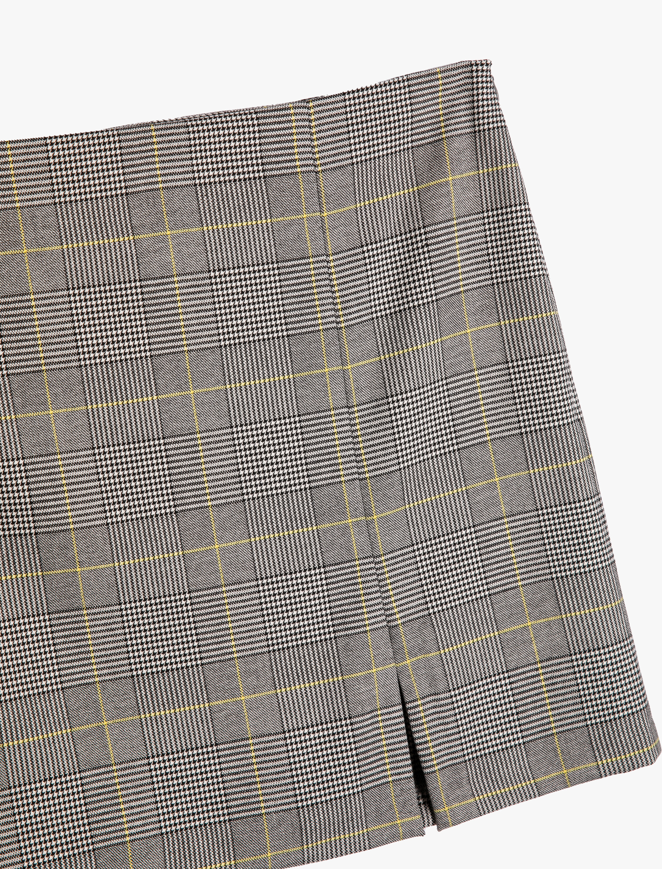   Yırtmaç Detaylı Mini Etek