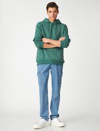 İşlemeli Kapşonlu Sweatshirt