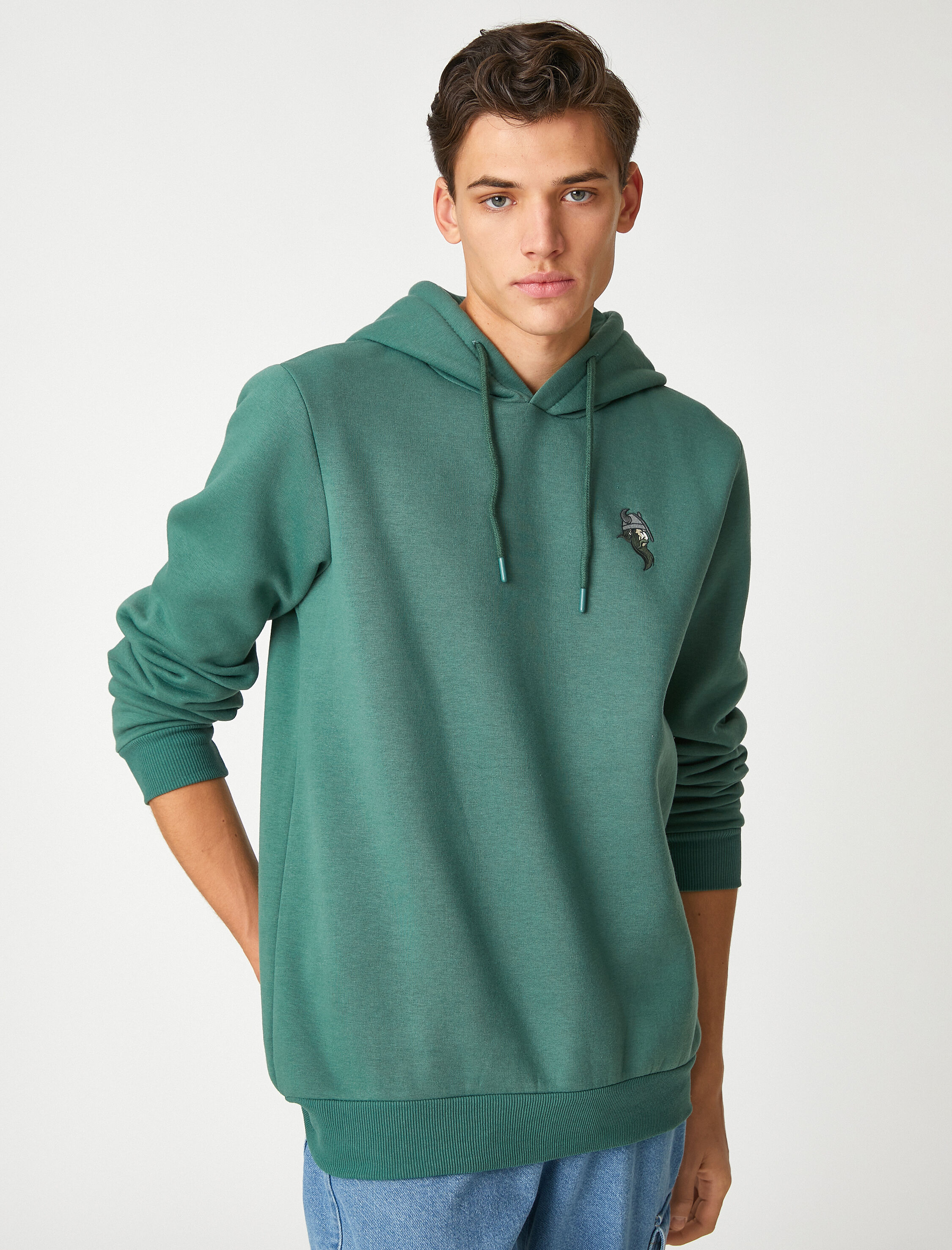   İşlemeli Kapşonlu Sweatshirt