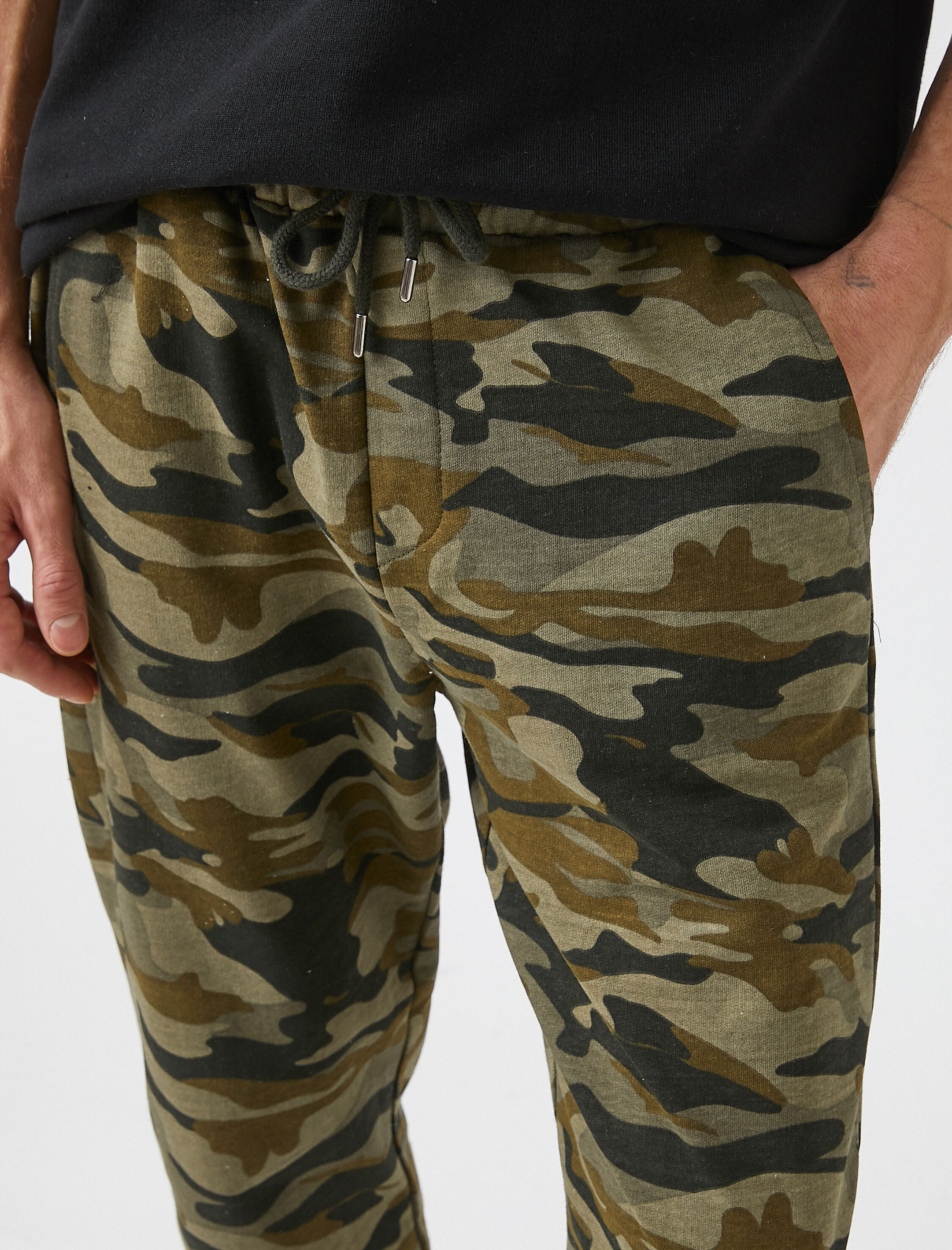   Kamuflaj Desenli Eşofman Altı