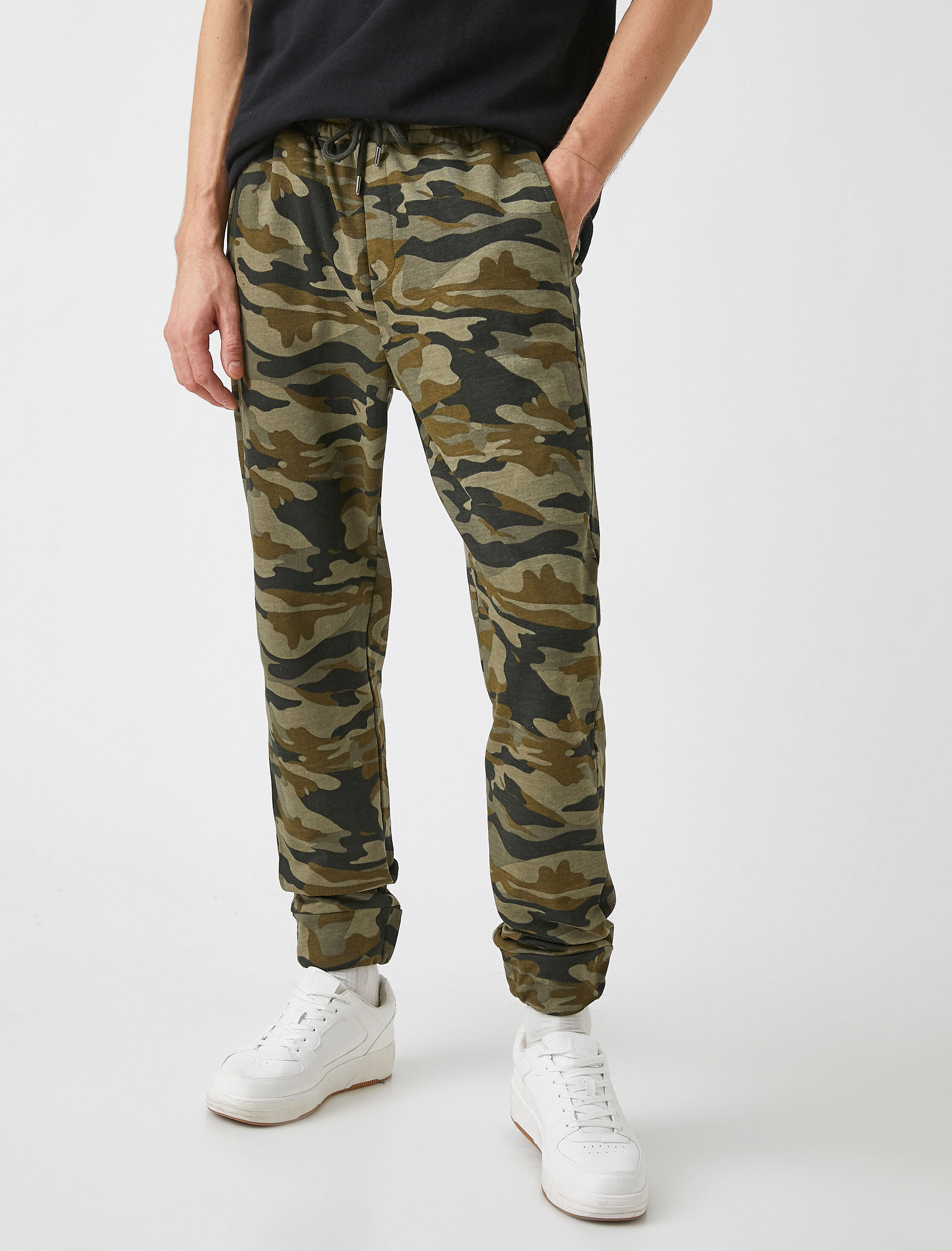   Kamuflaj Desenli Eşofman Altı