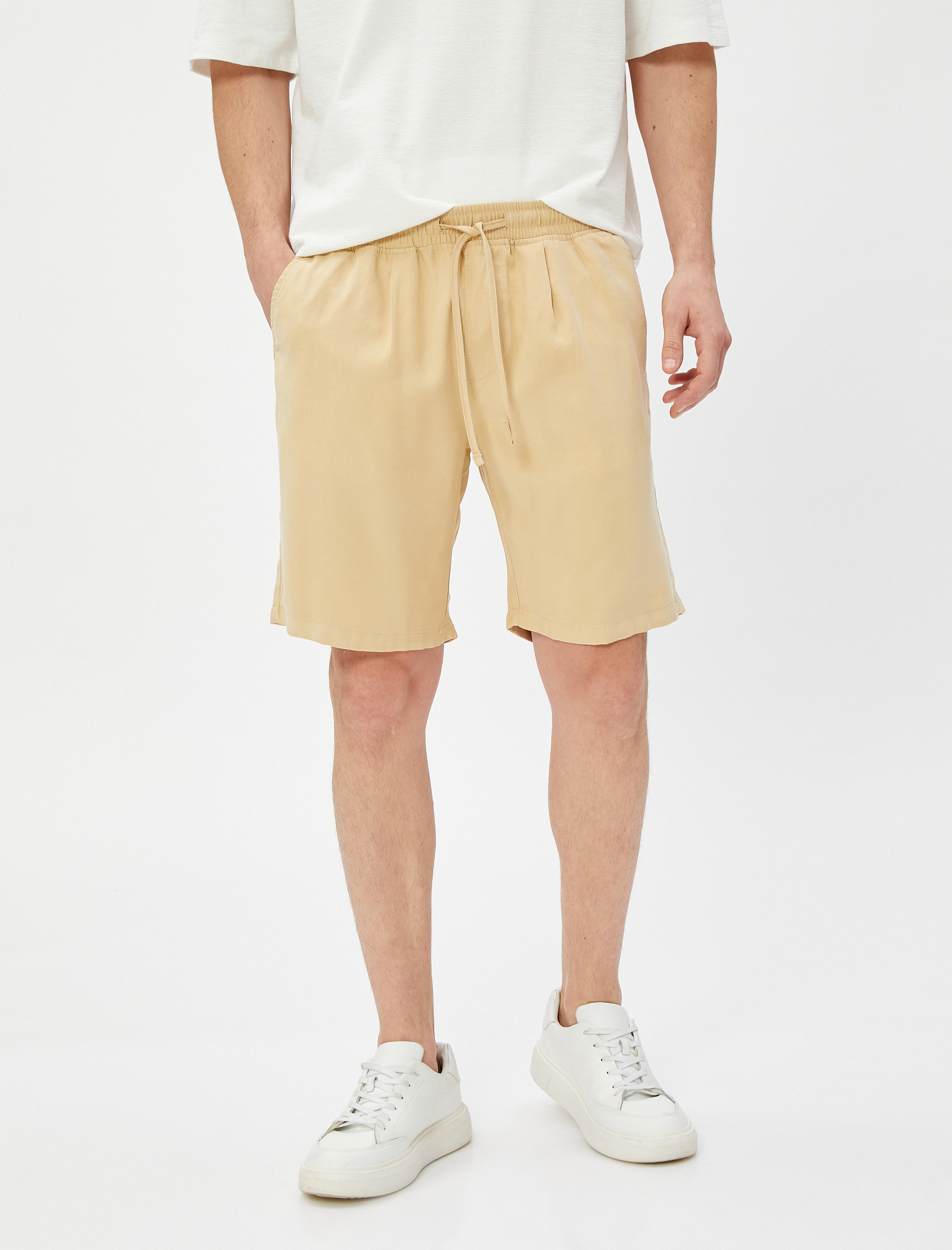   Basic Bermuda Şort Beli Bağcıklı Cep Detaylı