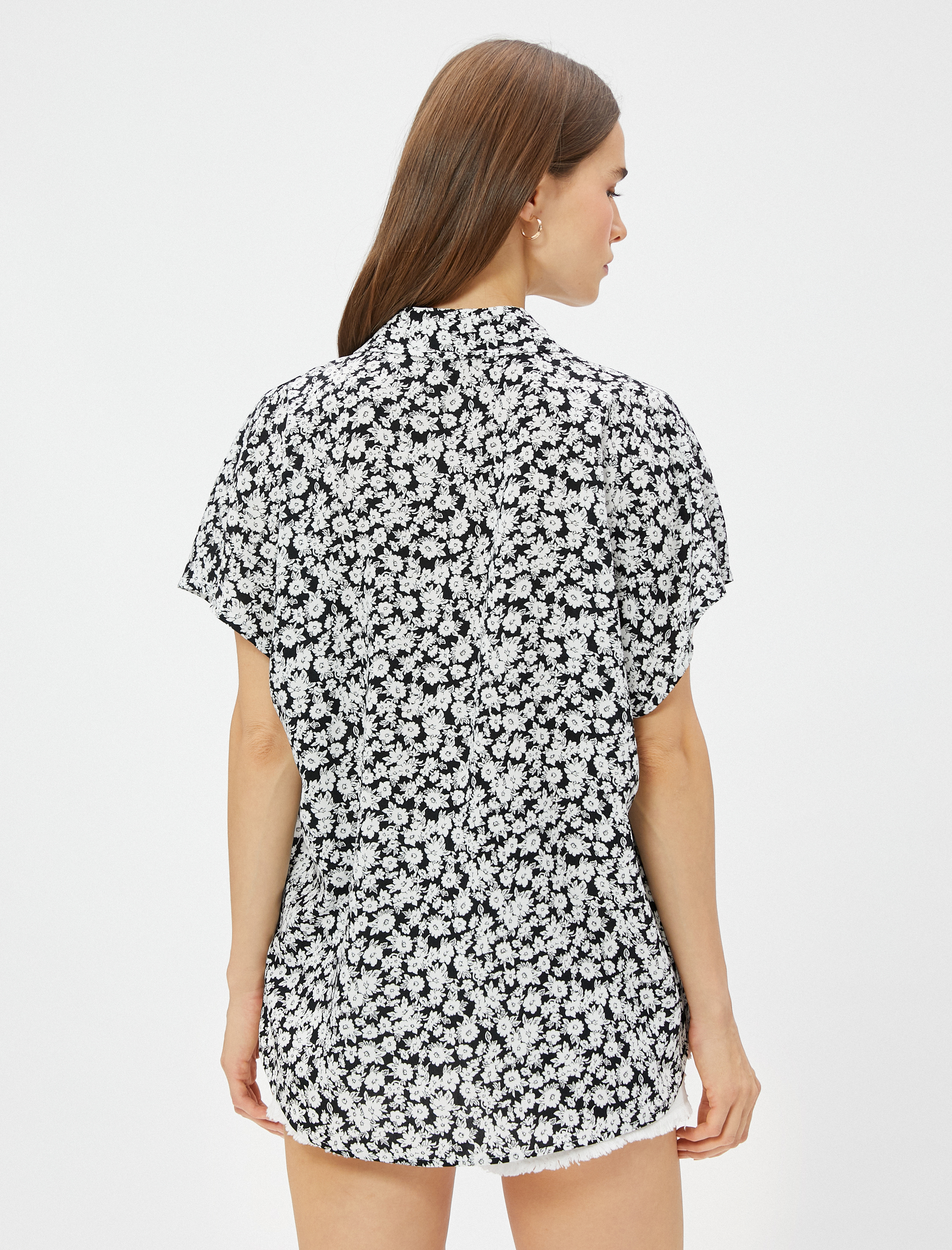   Çiçekli Gömlek Kısa Kollu Viskon