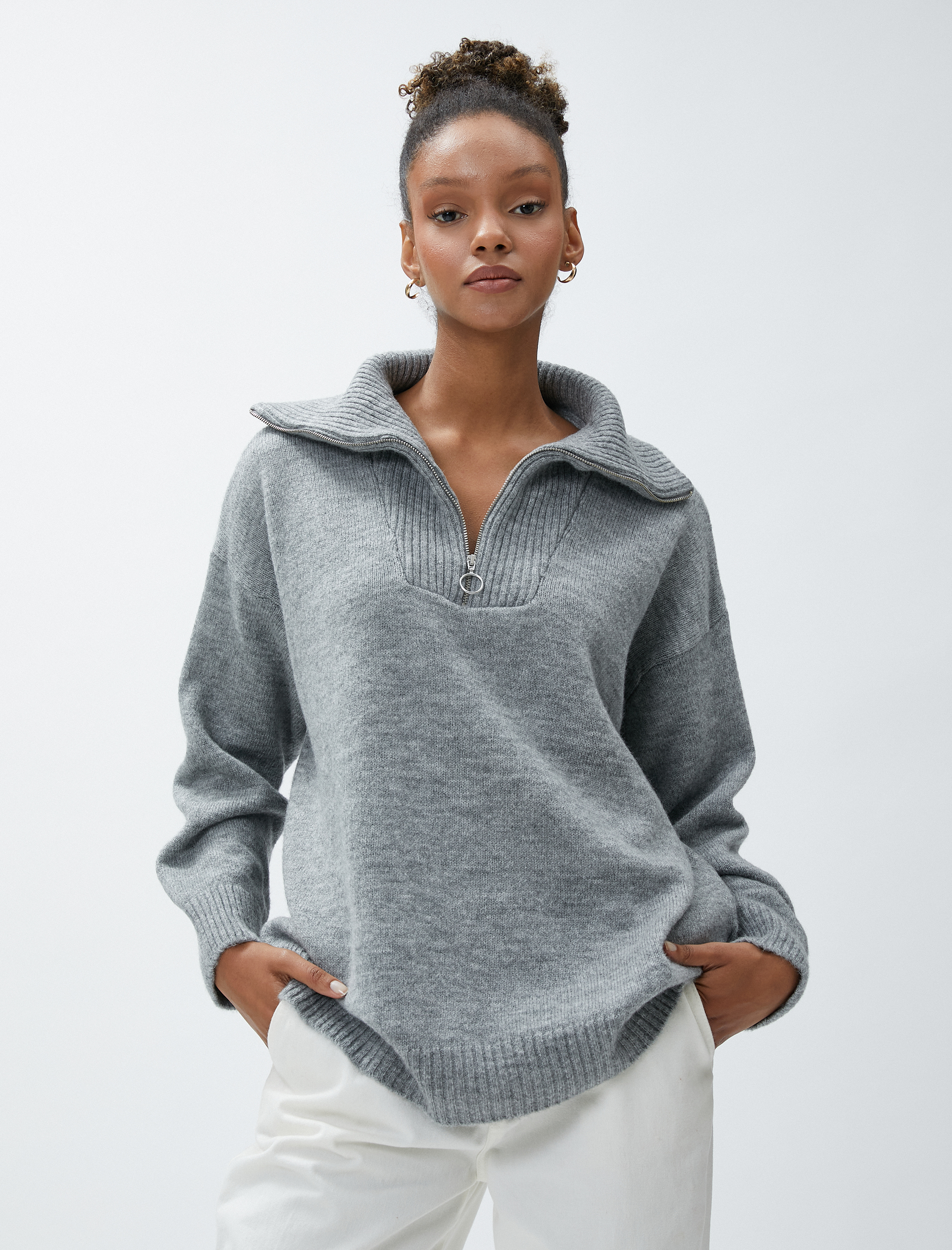   Yarım Fermuarlı Triko Kazak Dik Yaka Ribanalı Uzun Kollu