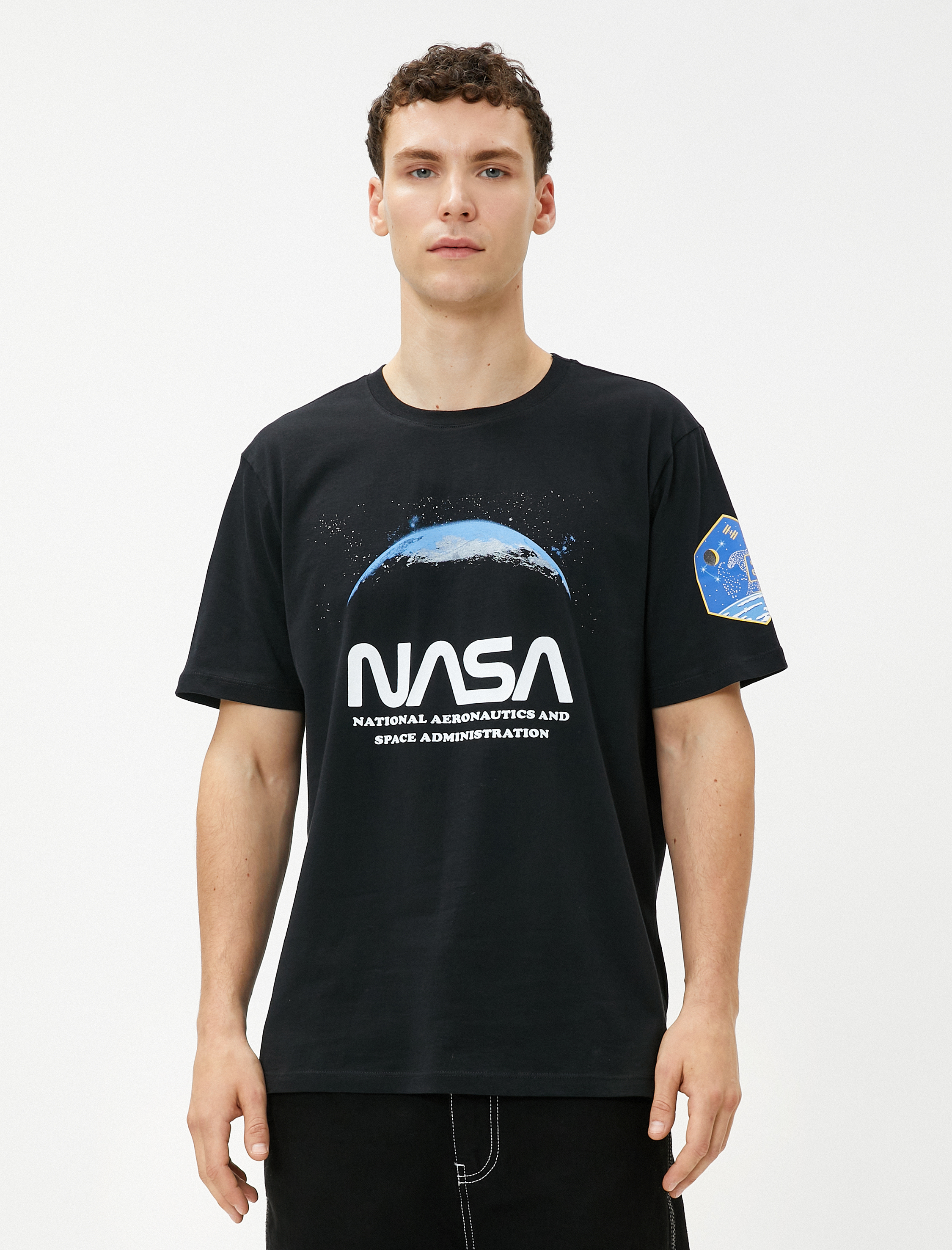 Koton NASA Tişört Lisanslı Baskılı. 3