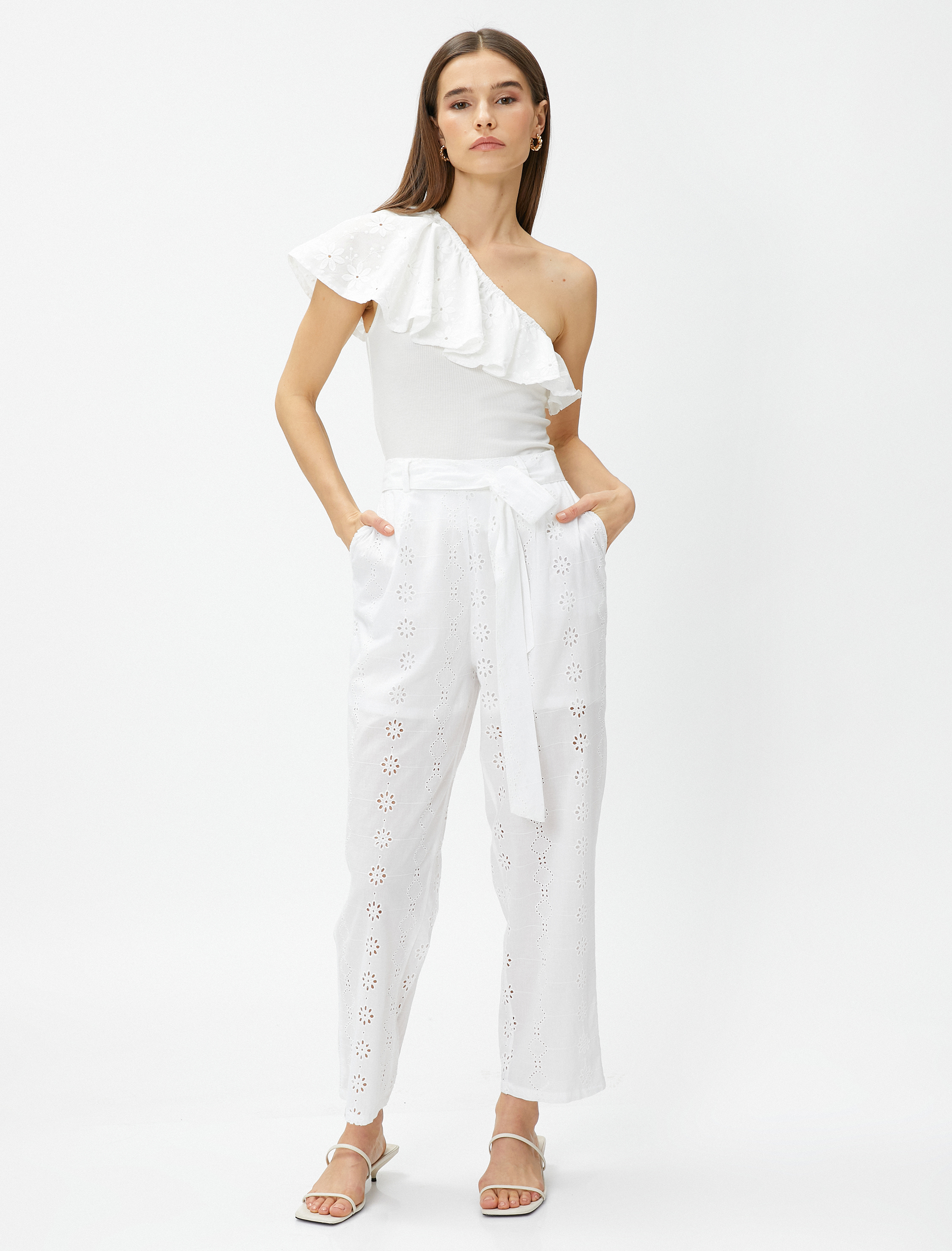   Crop Fisto Pantolon Kemer Detaylı