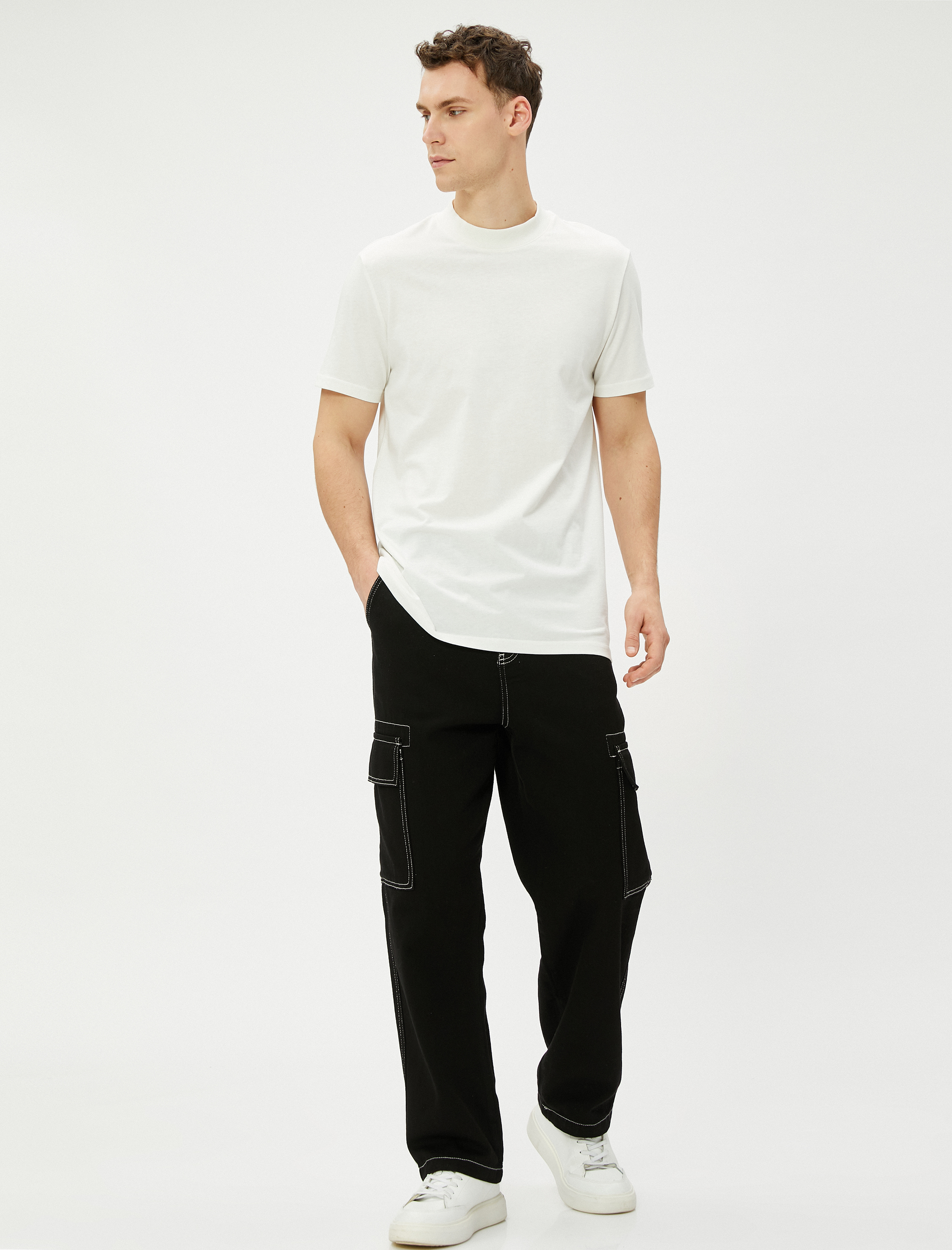   Basic Tişört Bisiklet Yaka Dar Kesim Kısa Kollu Pamuklu