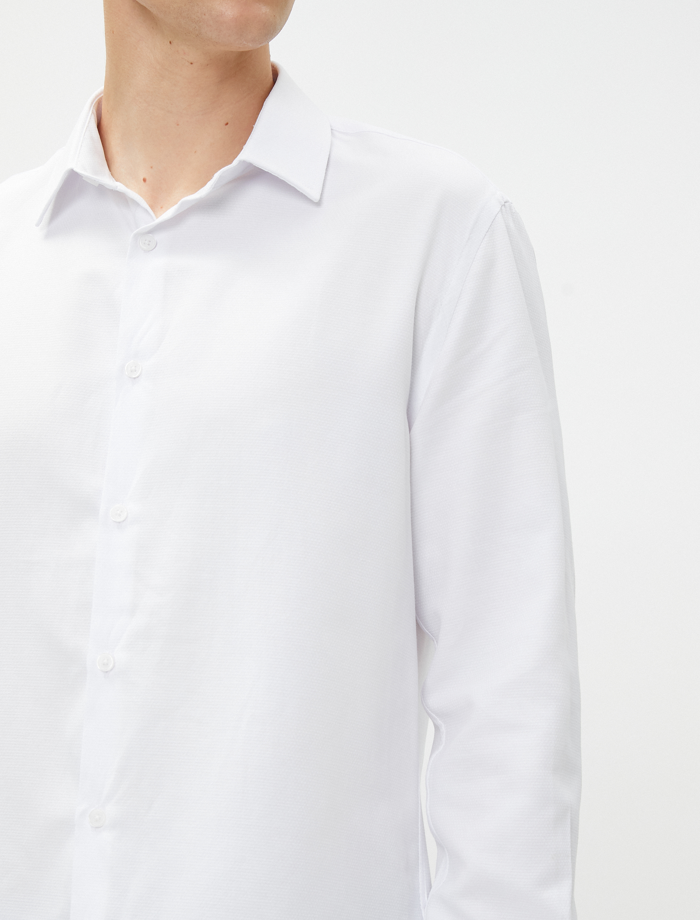   Basic Gömlek Klasik Yaka Uzun Kollu Düğmeli Non Iron