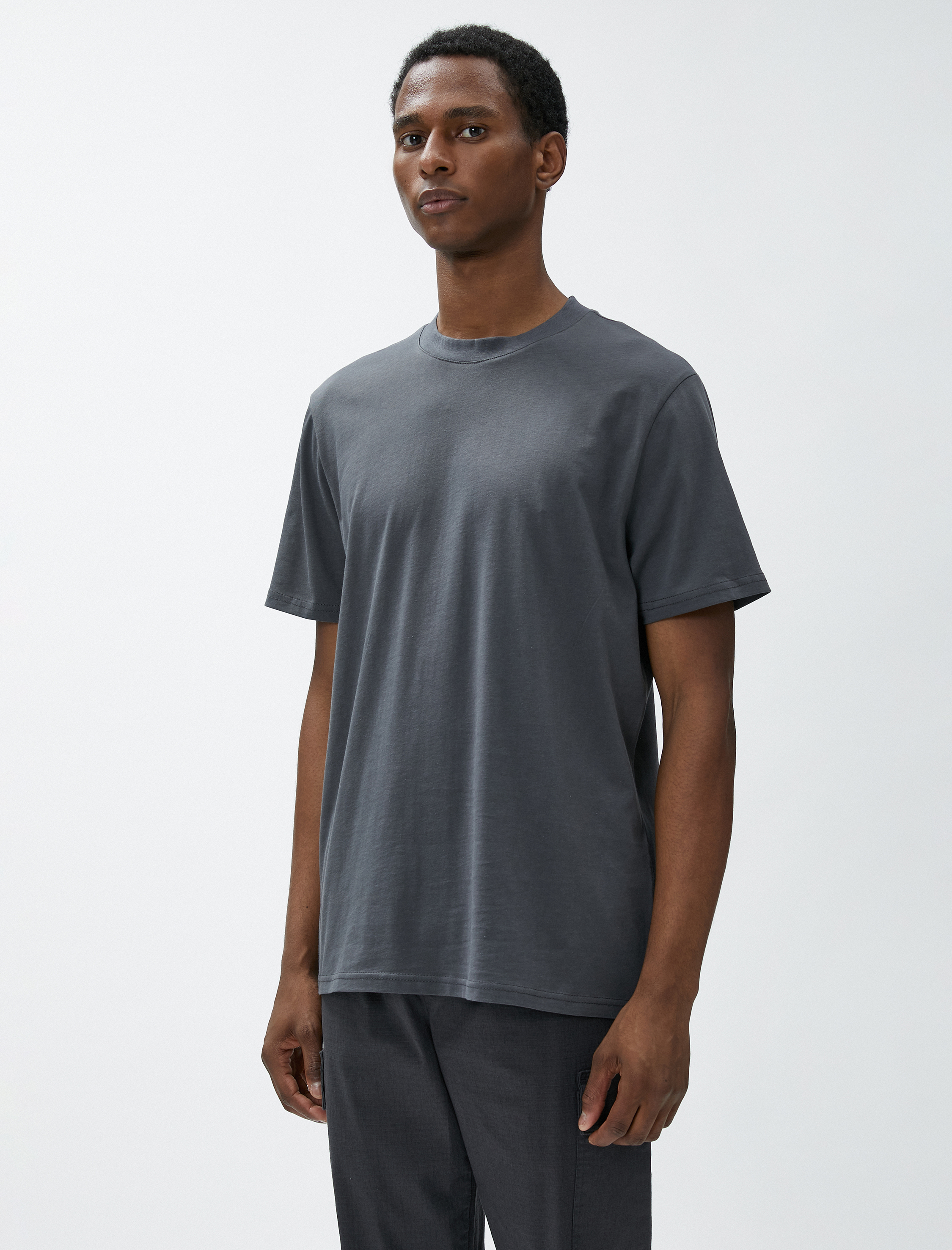   Basic Tişört Bisiklet Yaka Kısa Kollu Pamuklu