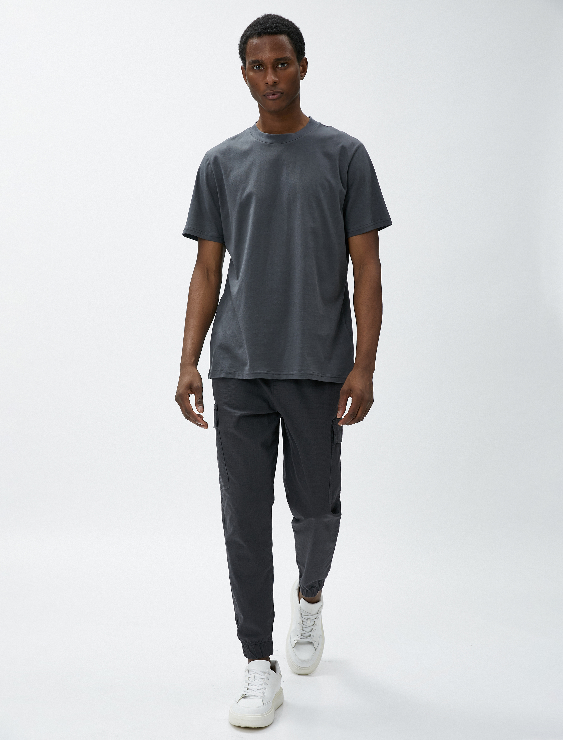   Basic Tişört Bisiklet Yaka Kısa Kollu Pamuklu