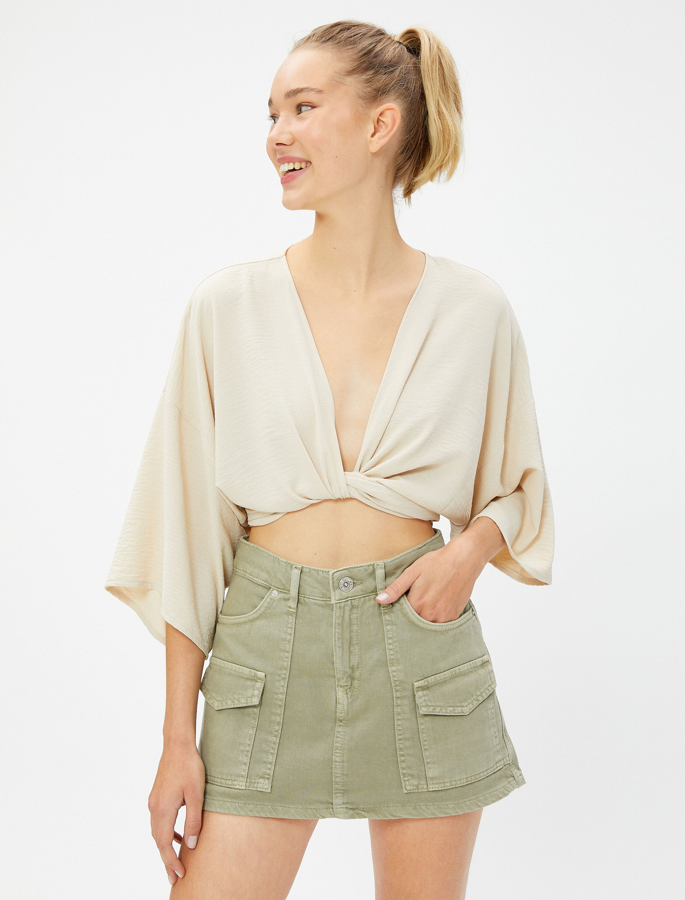   Crop Kimono Önden Bağlama Detaylı Geniş Kollu