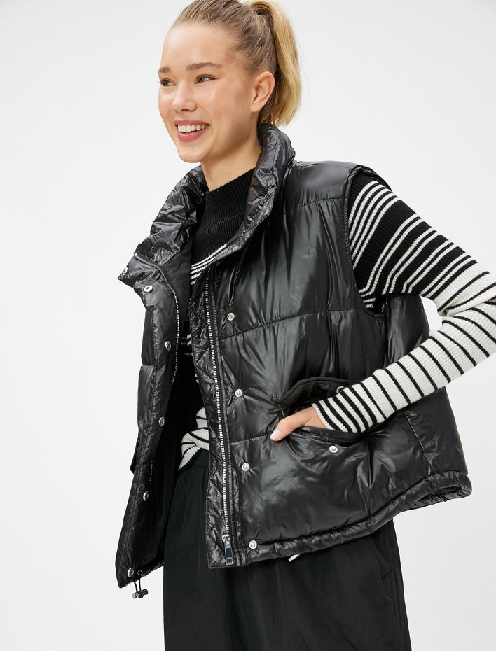  Şişme Yelek Dik Yaka Cep Detaylı Fermuarlı Çıtçıt Kapama