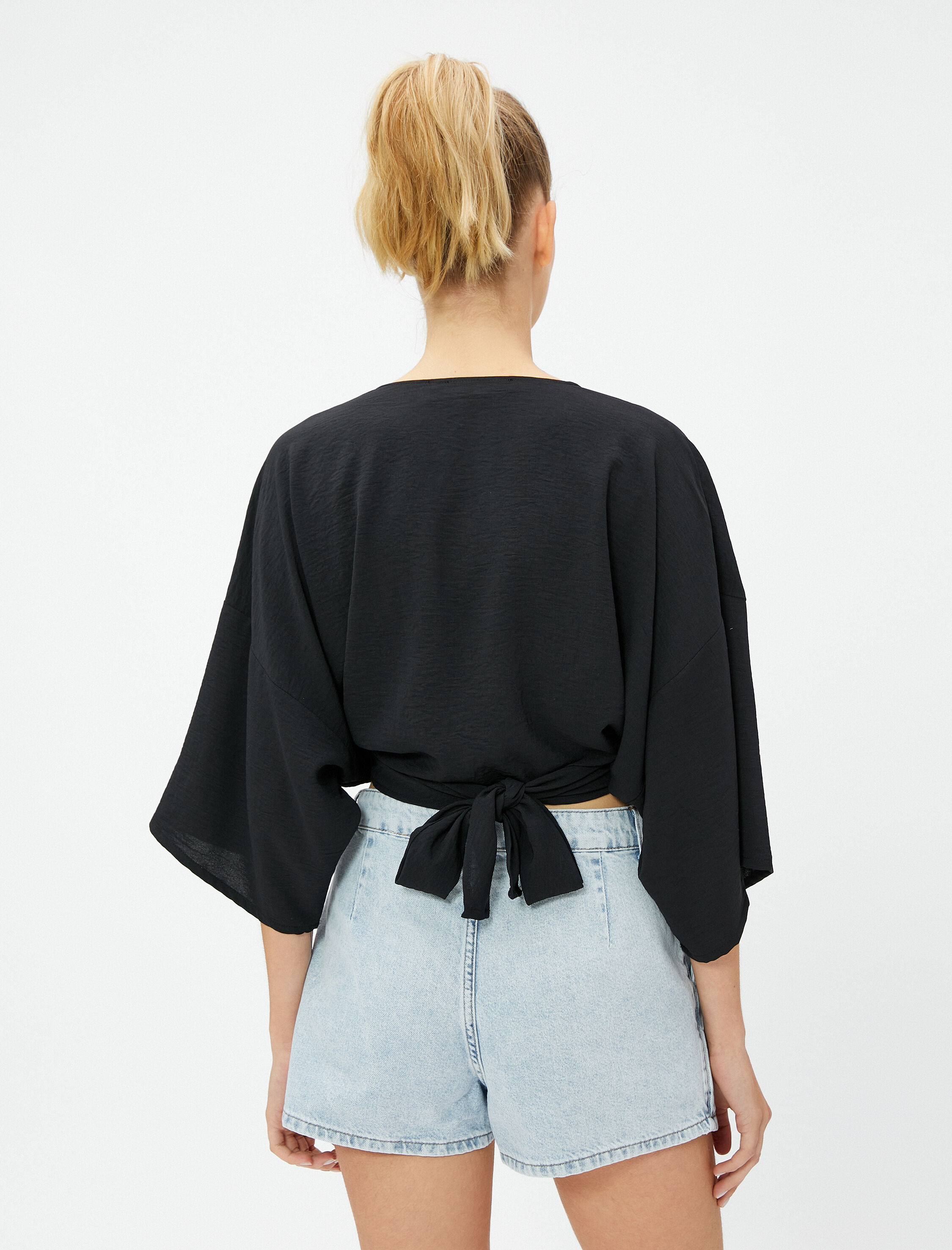   Crop Kimono Önden Bağlama Detaylı Geniş Kollu