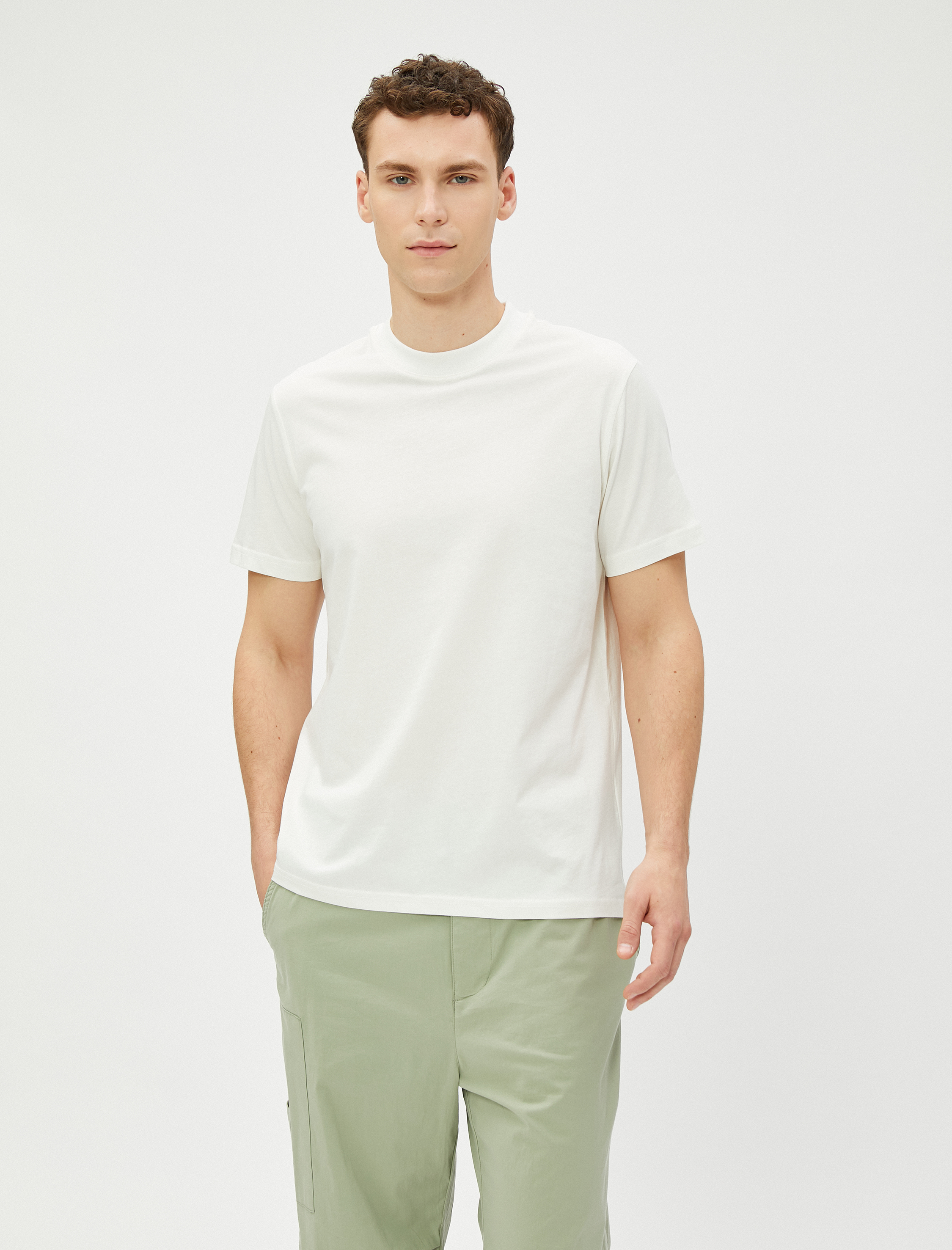   Basic Tişört Bisiklet Yaka Kısa Kollu