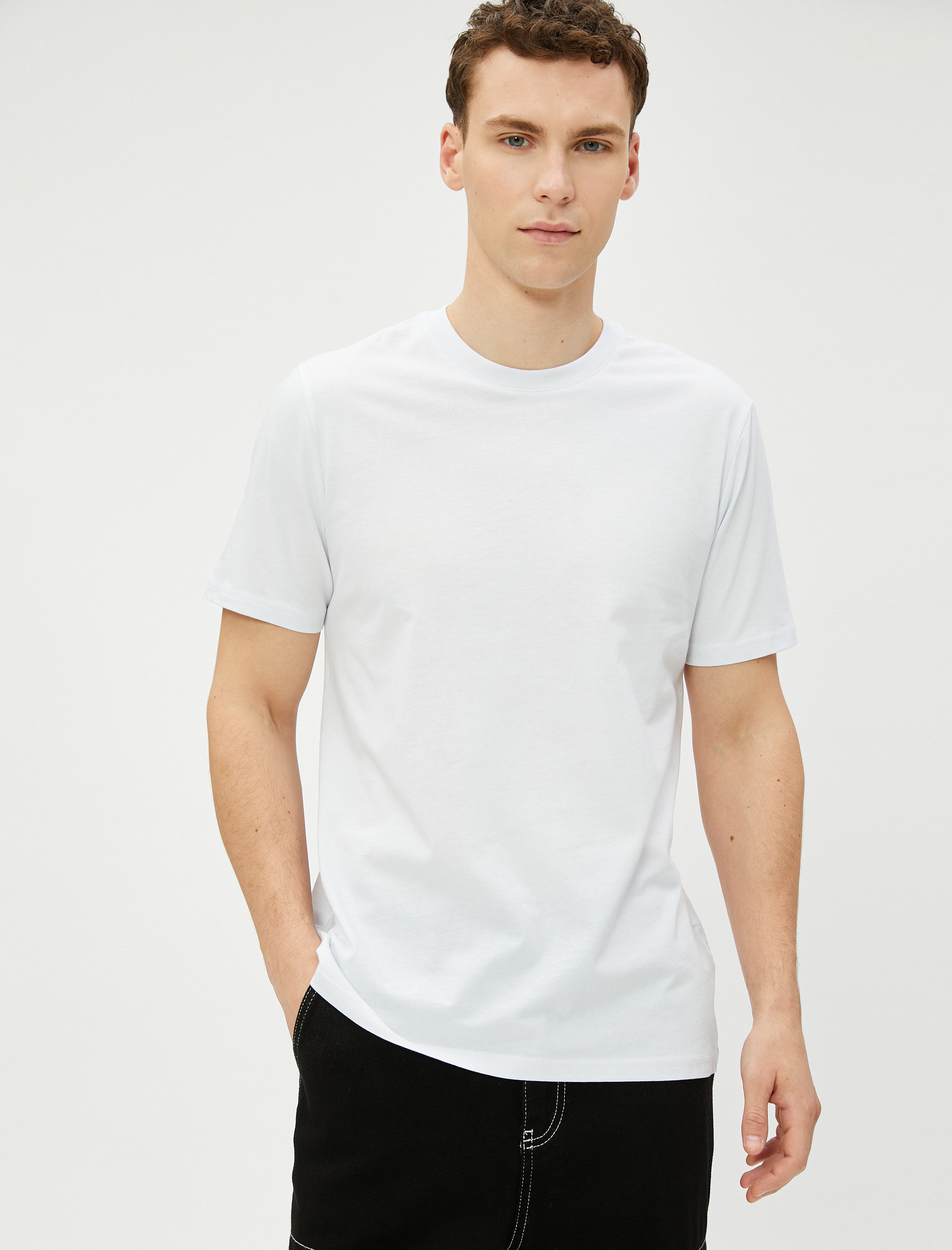   Basic Tişört Bisiklet Yaka Kısa Kollu Pamuklu