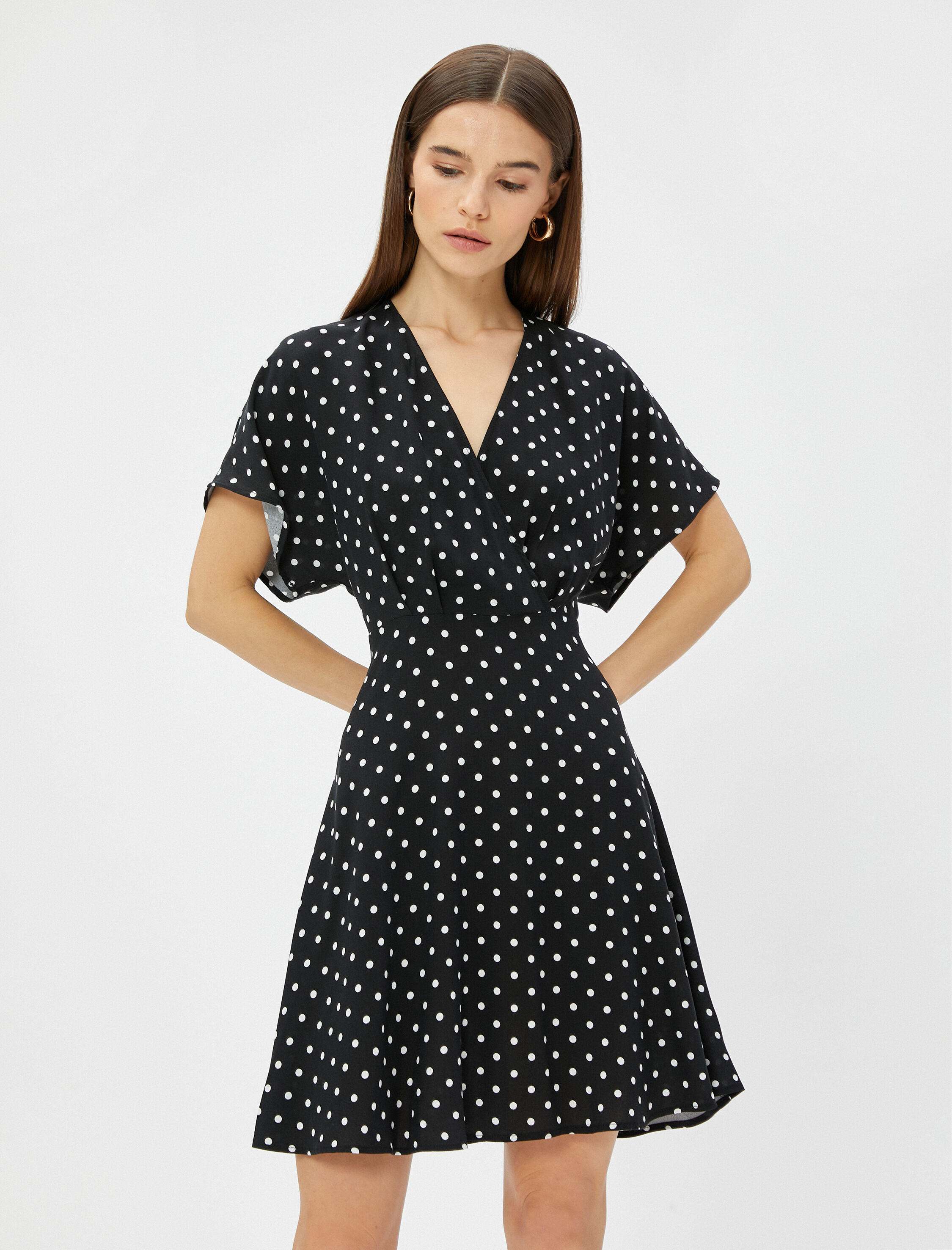   Mini Puantiyeli Elbise Anvelop Viskon Kısa Kollu