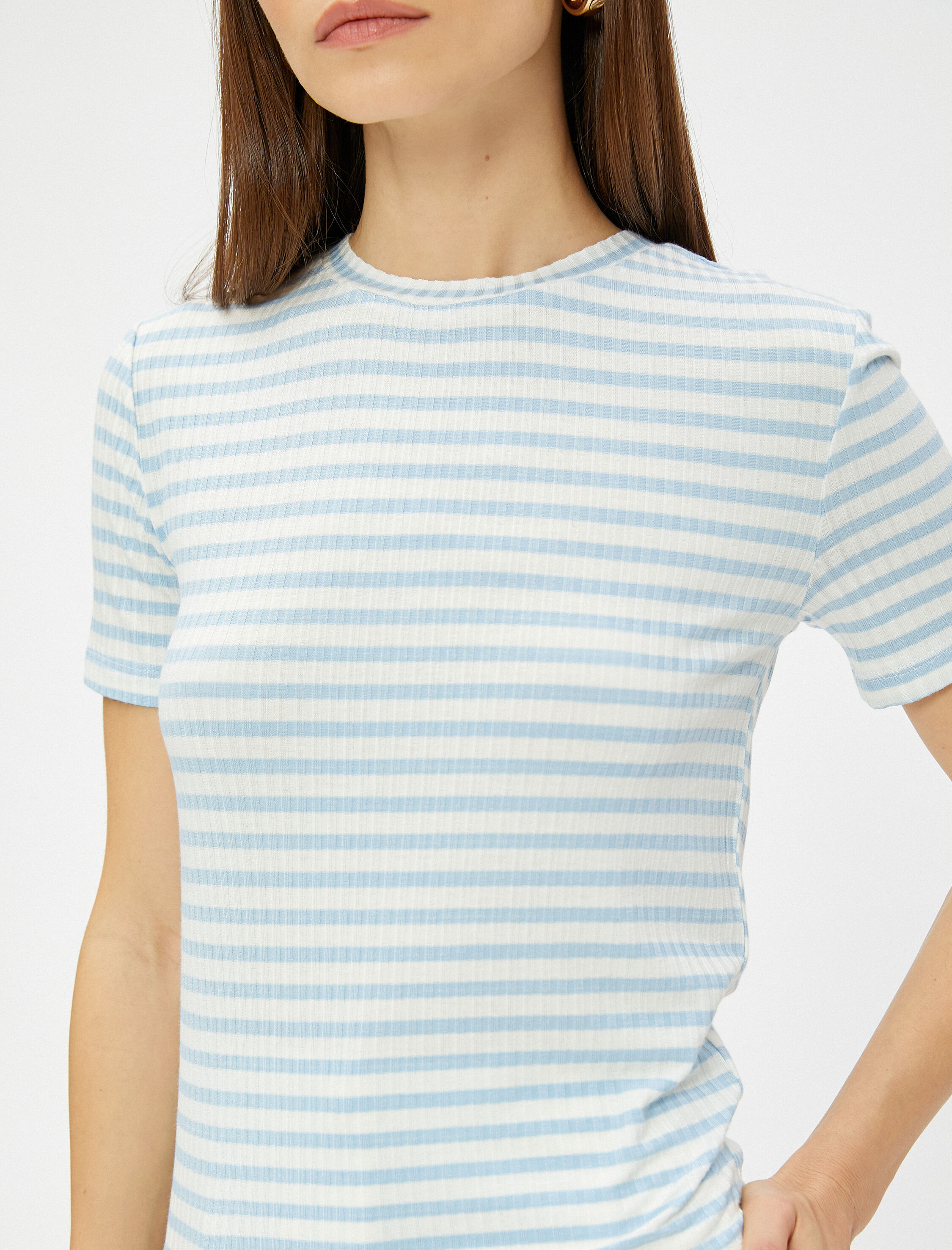   Ribanalı Tişört Slim Fit Kısa Kollu Bisiklet Yaka