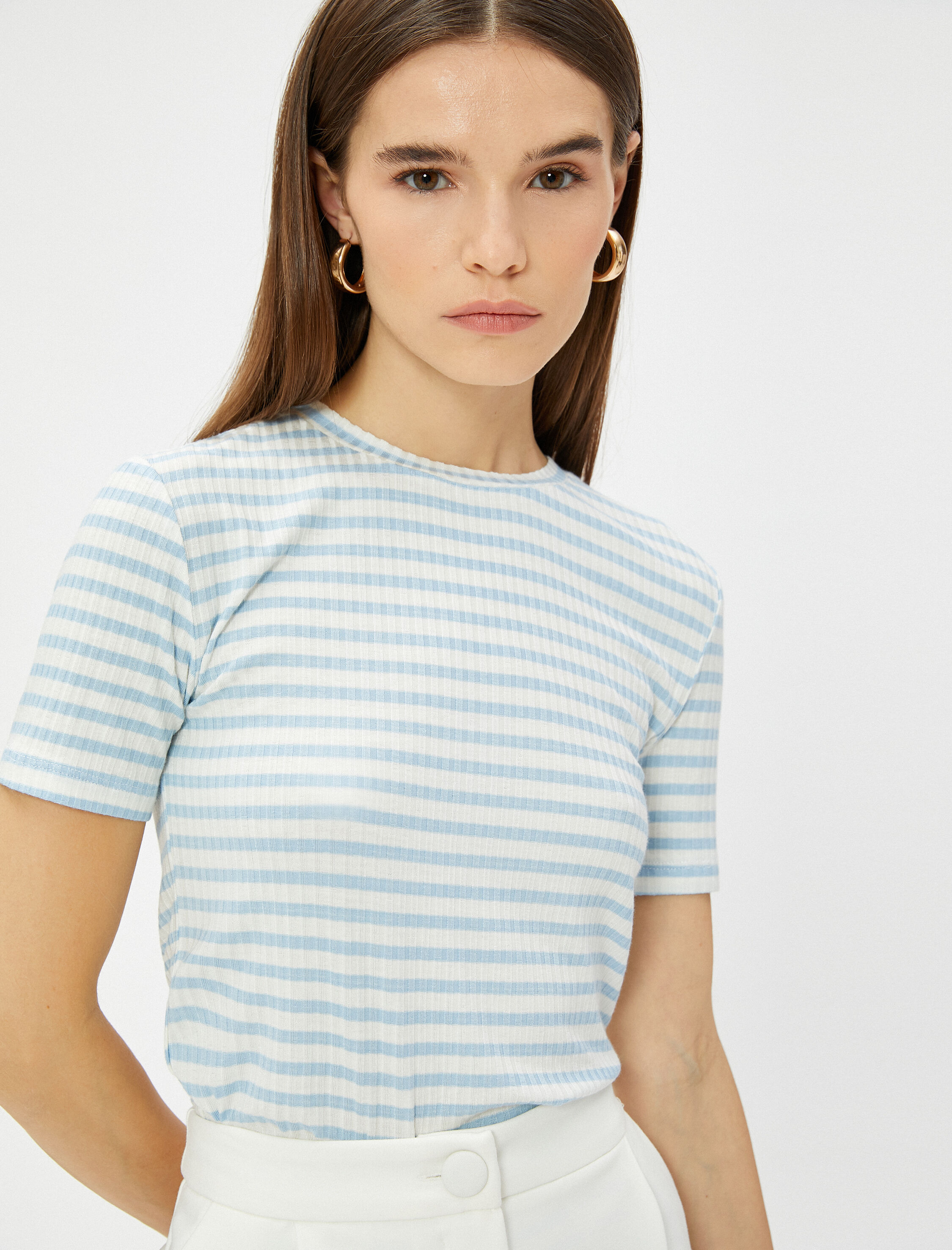   Ribanalı Tişört Slim Fit Kısa Kollu Bisiklet Yaka