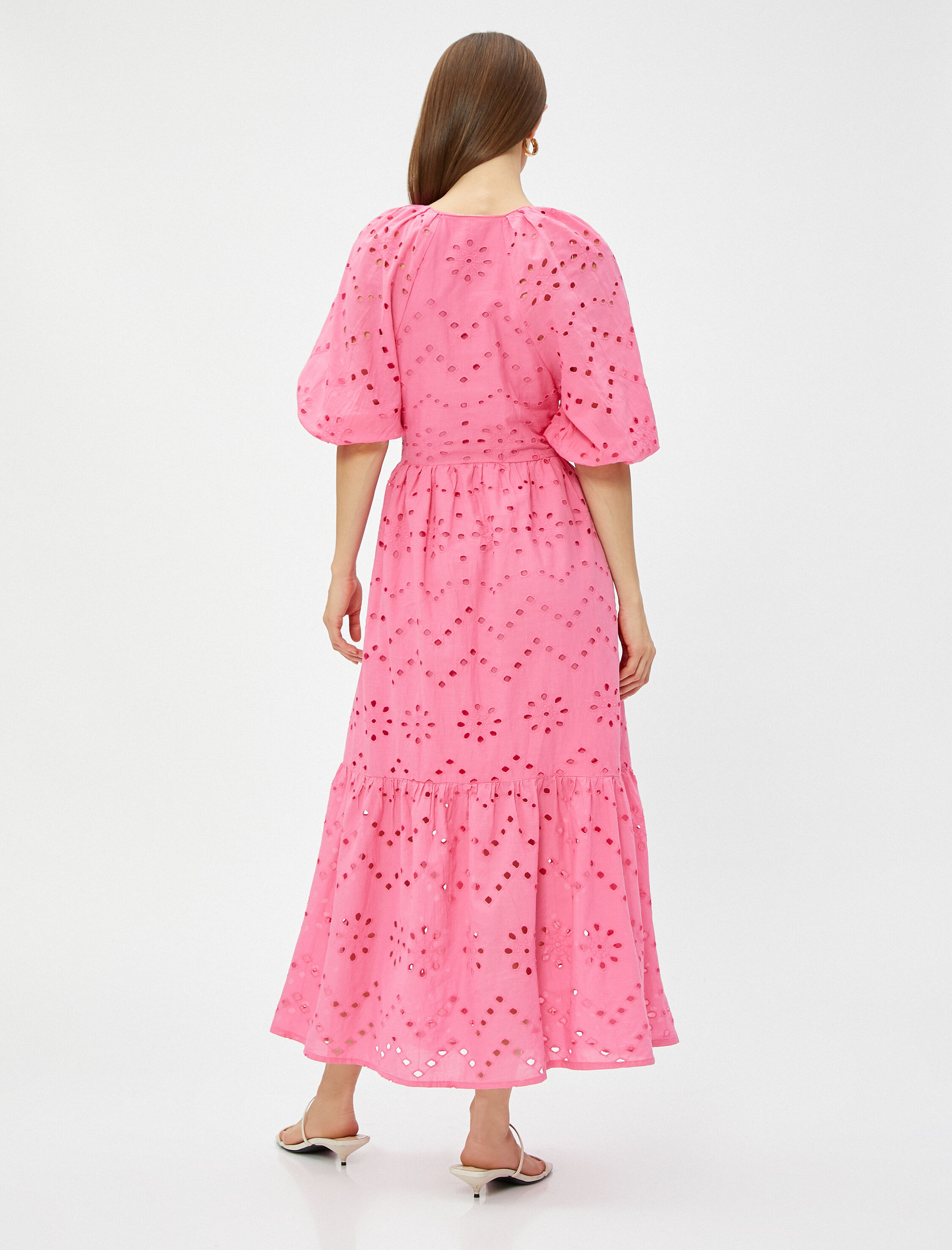   Uzun Yazlık Elbise V Yaka Brodeli