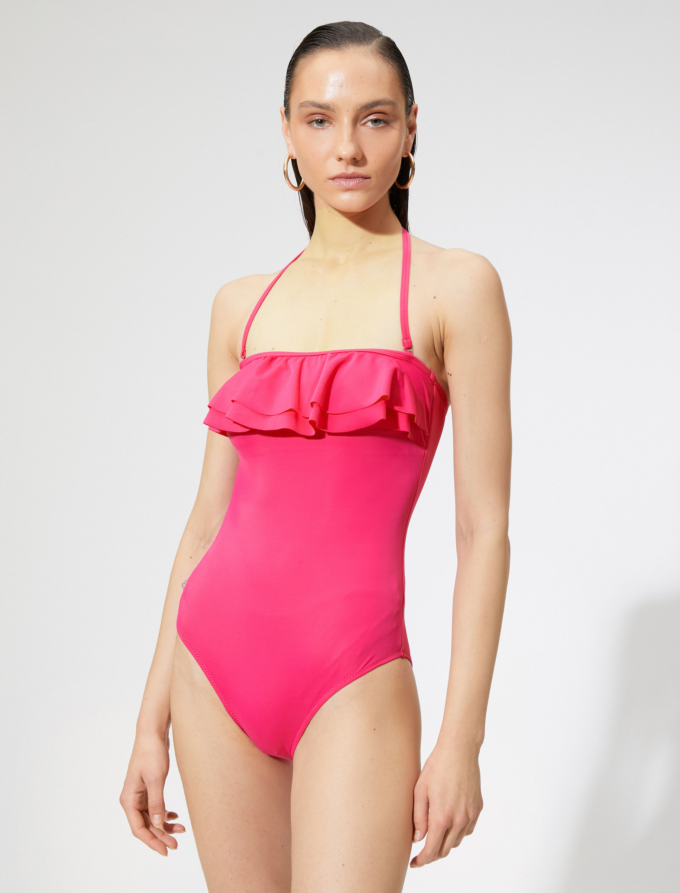   Basic Mayo Fırfırlı Boyundan Bağlamalı Çıkarılabilir Askılı