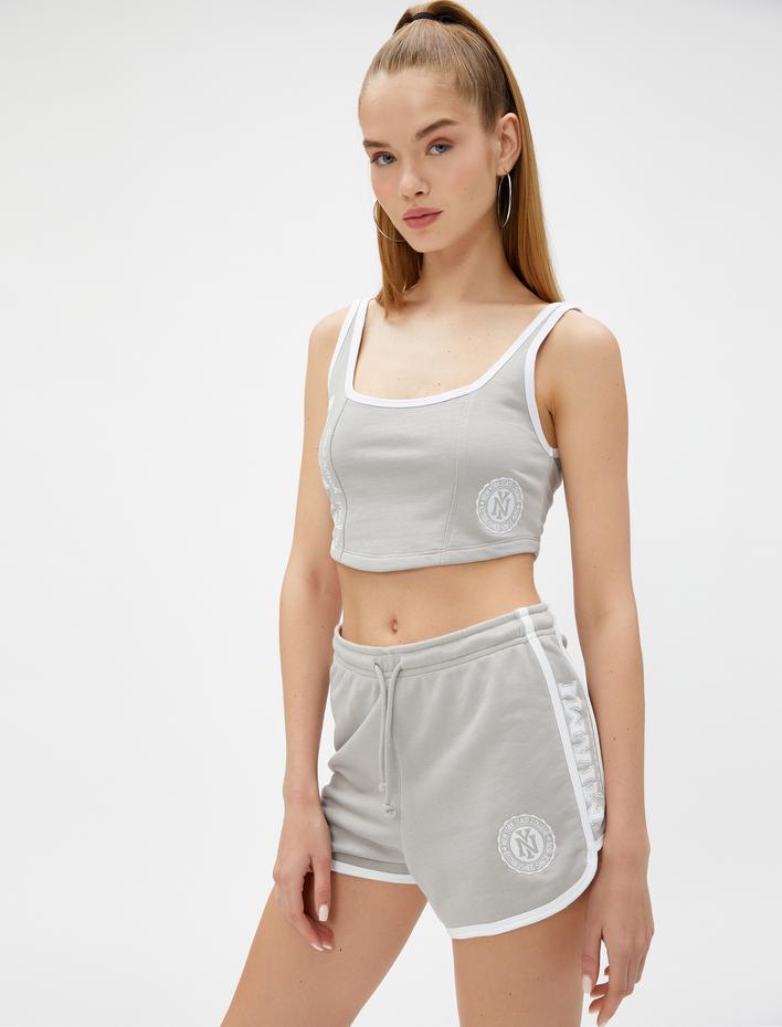  Mini Şort Baskılı Beli Bağcıklı Biye Detaylı