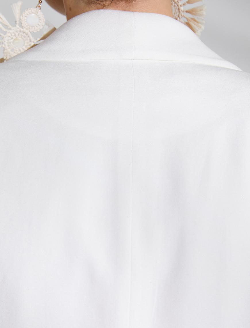   Melis Ağazat X Koton - Relax Fit Keten Karışımlı Blazer Ceket